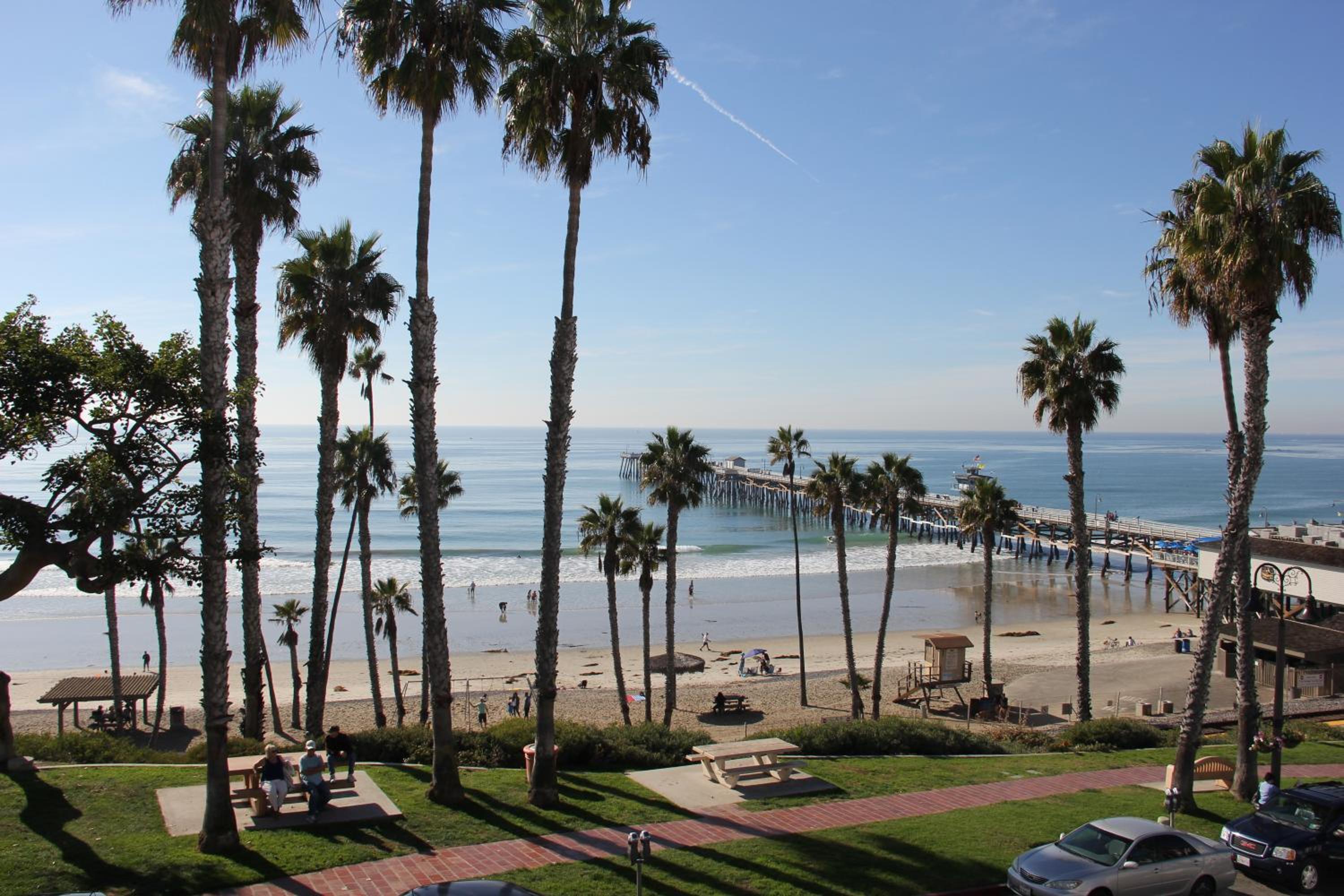 Deluxe Two-Bedroom Suite - Ocean Front