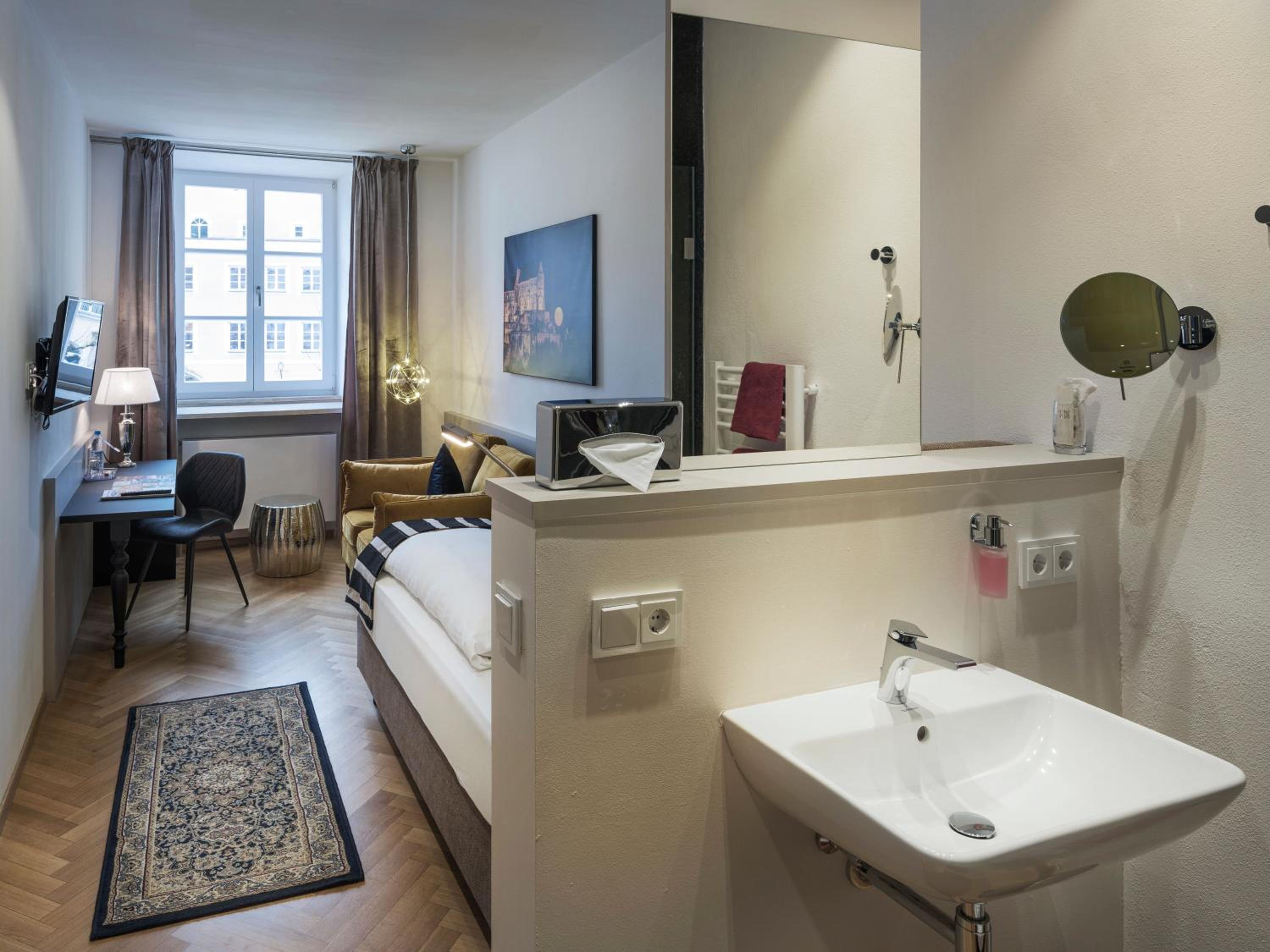 Superior Single Room