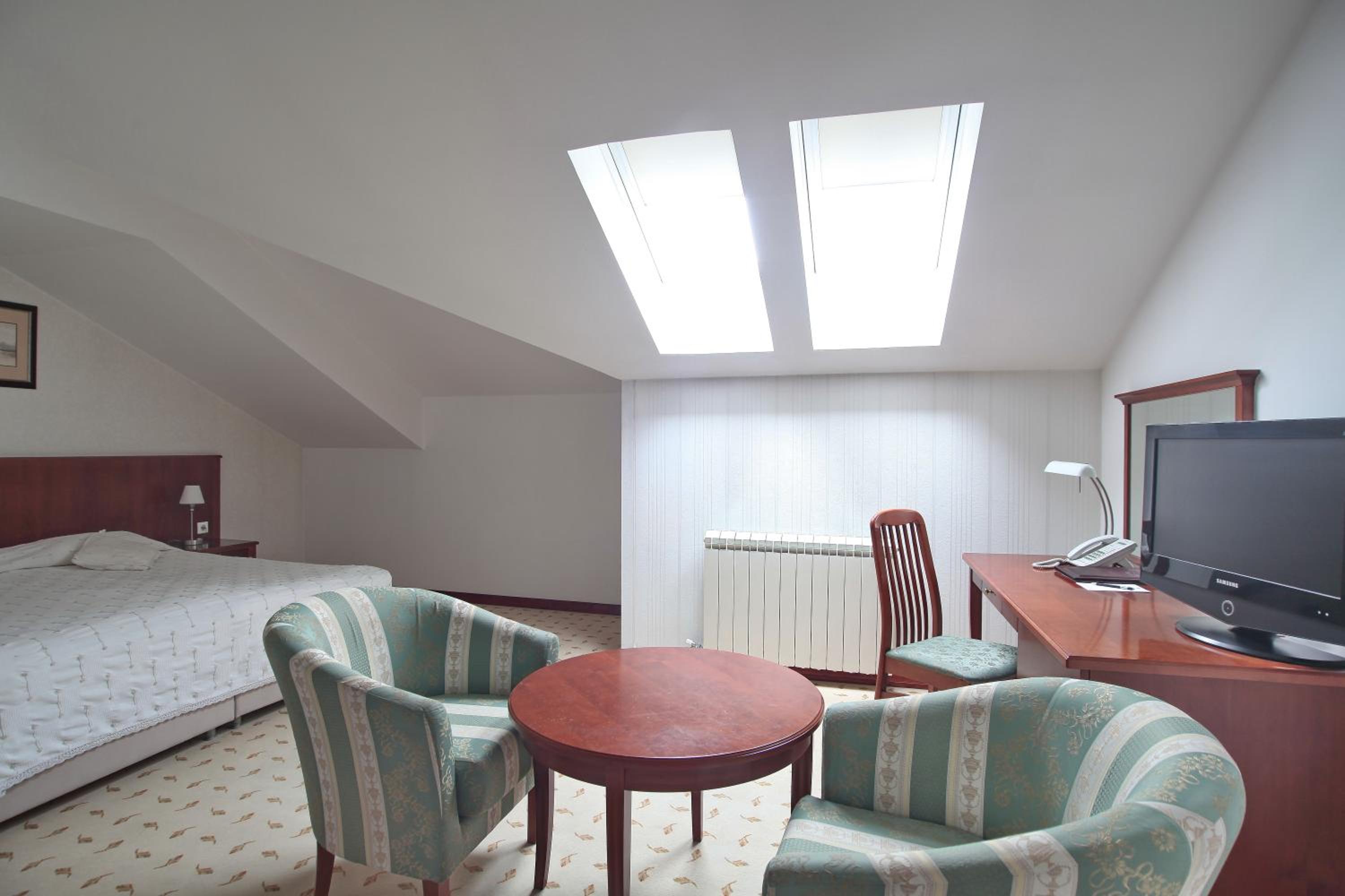 Double or Twin Room with Free Parking