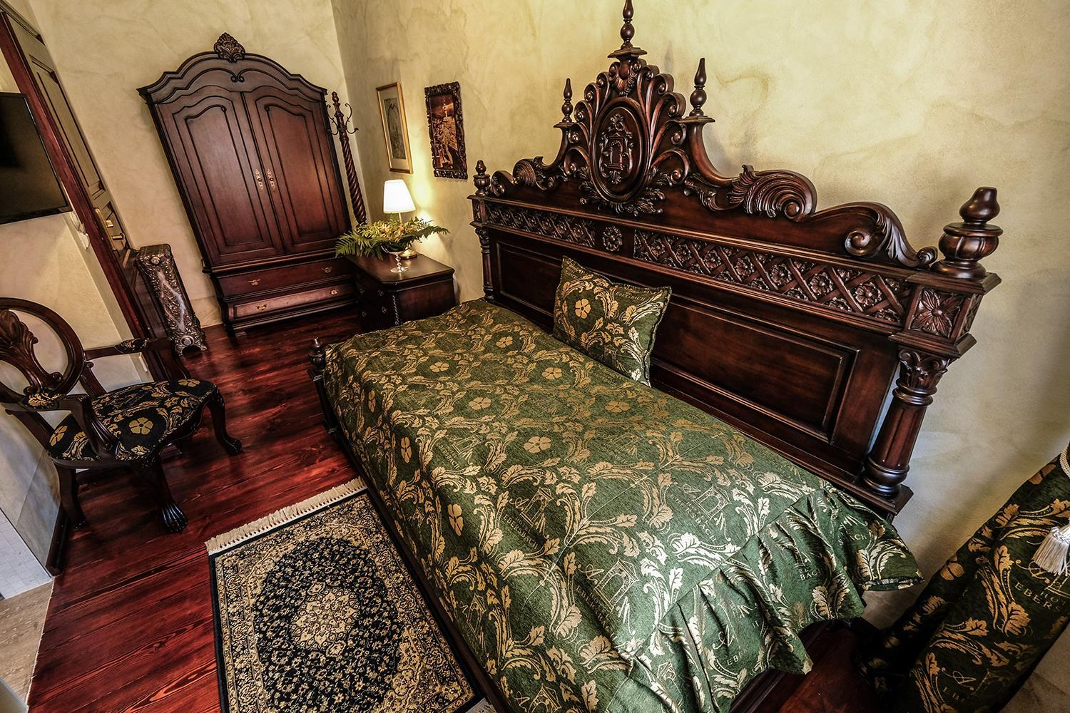 Single Room with Shower