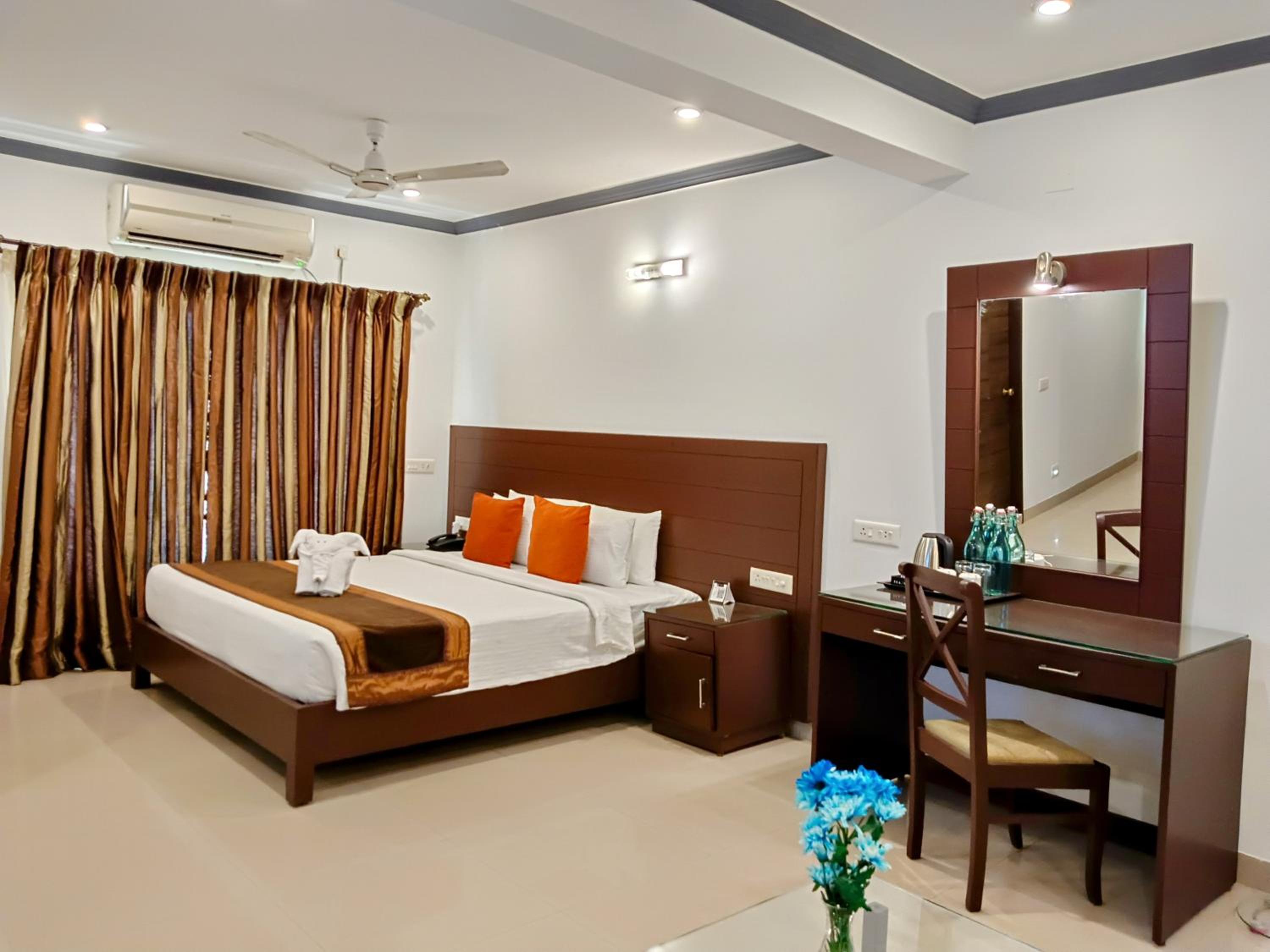 Pool View Luxury Room