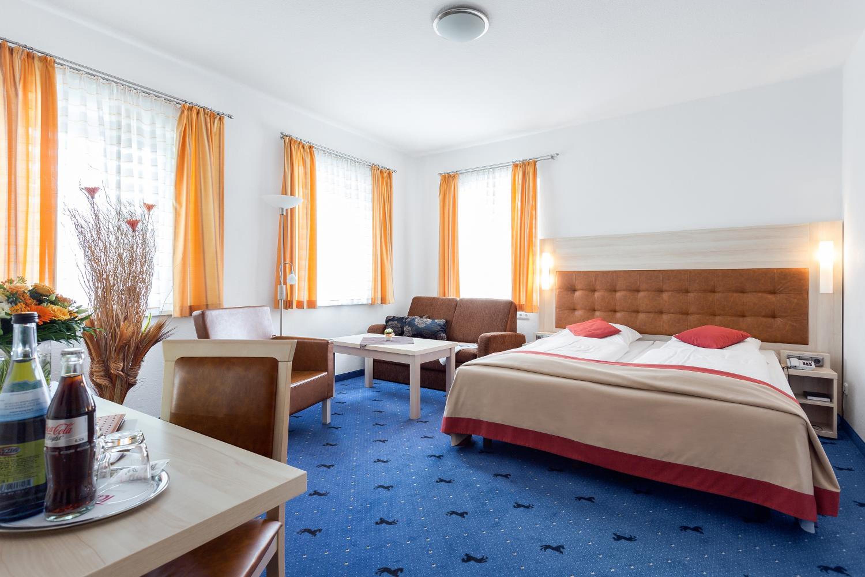 Family Room – in the historical main building (3-star category)