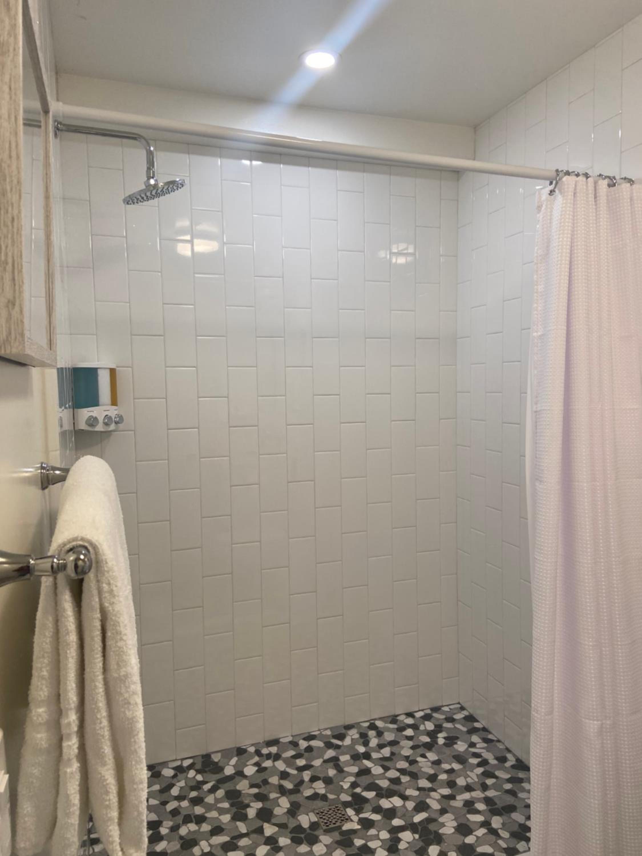 Deluxe King Room with Ocean View (Estrellamar)
