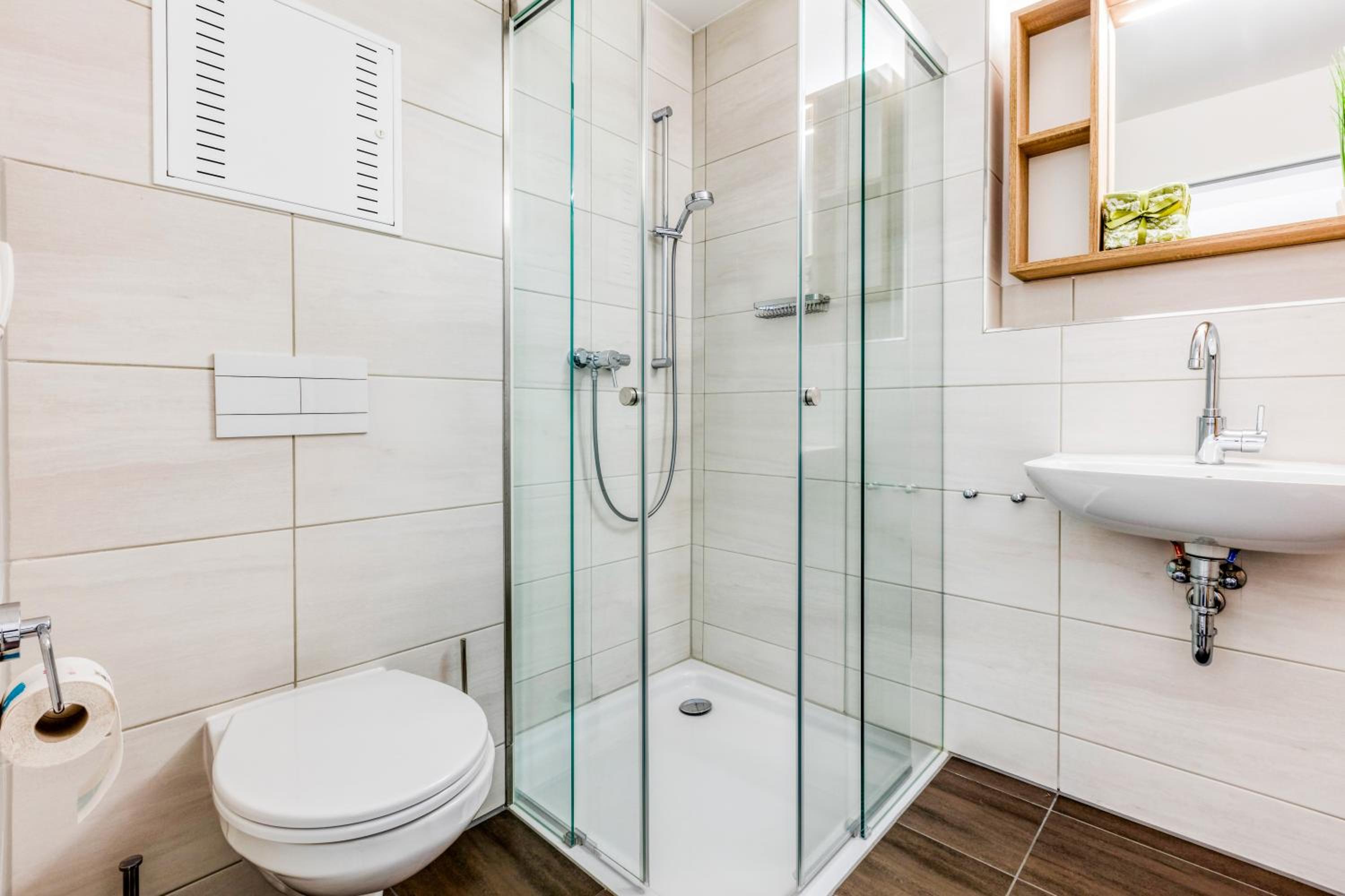 Studio Apartment L with Kitchen