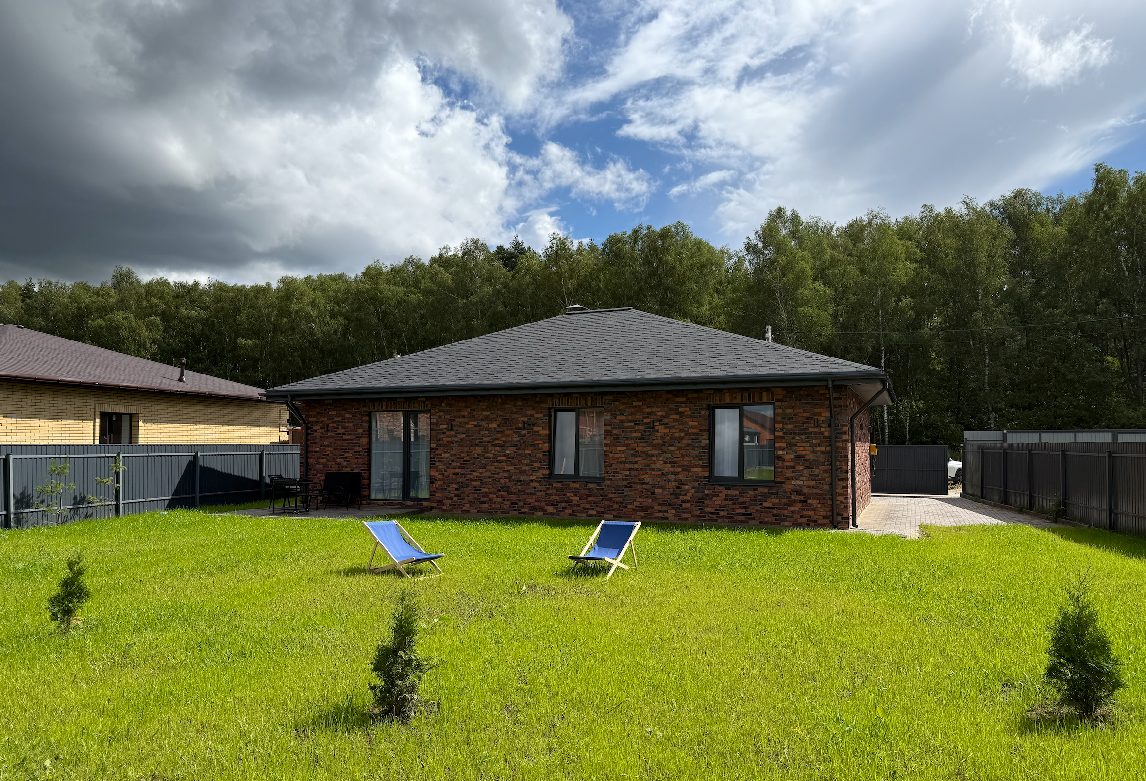 Дом с 3 спальнями №171