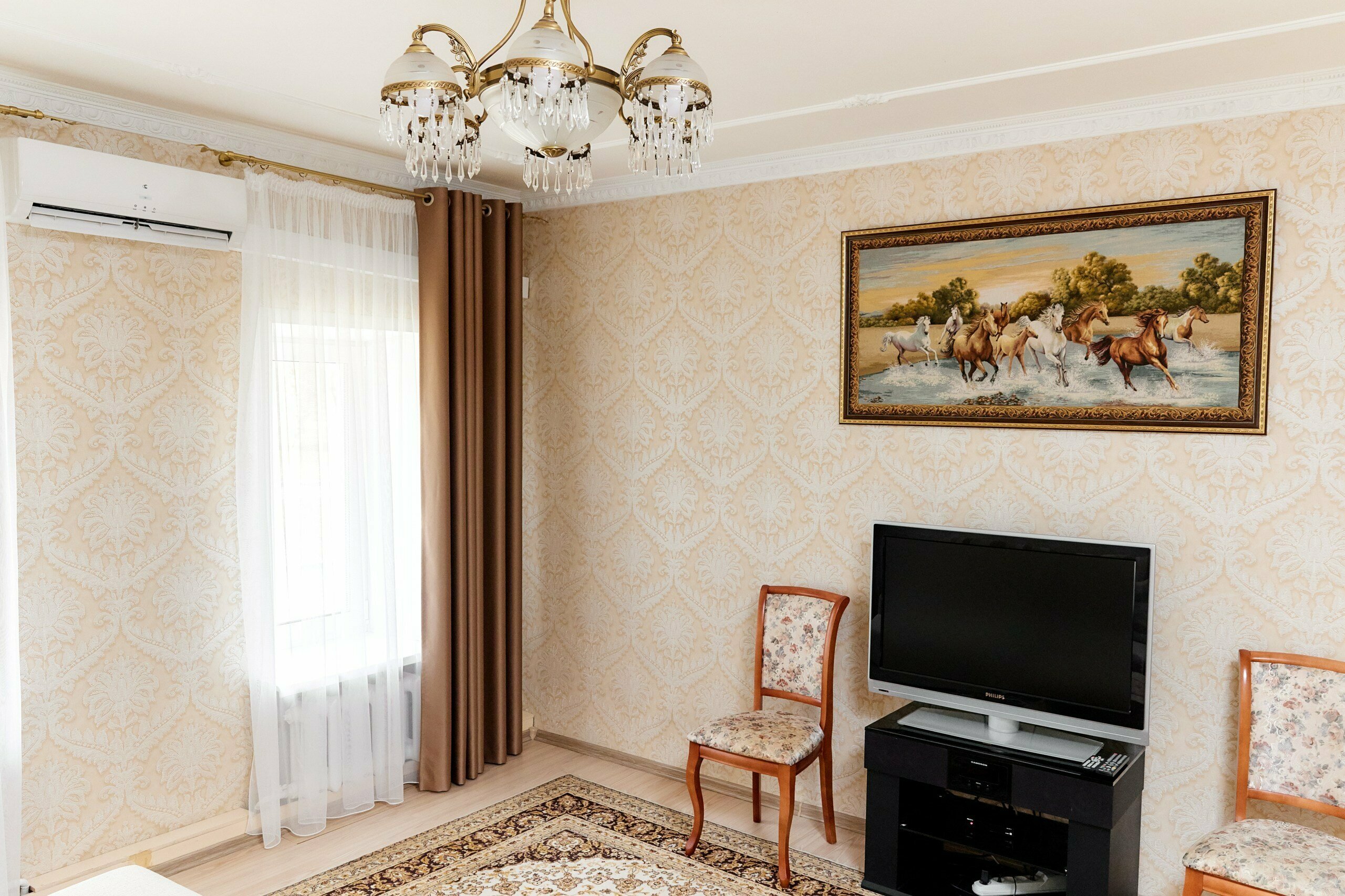 Апартаменты бежевые