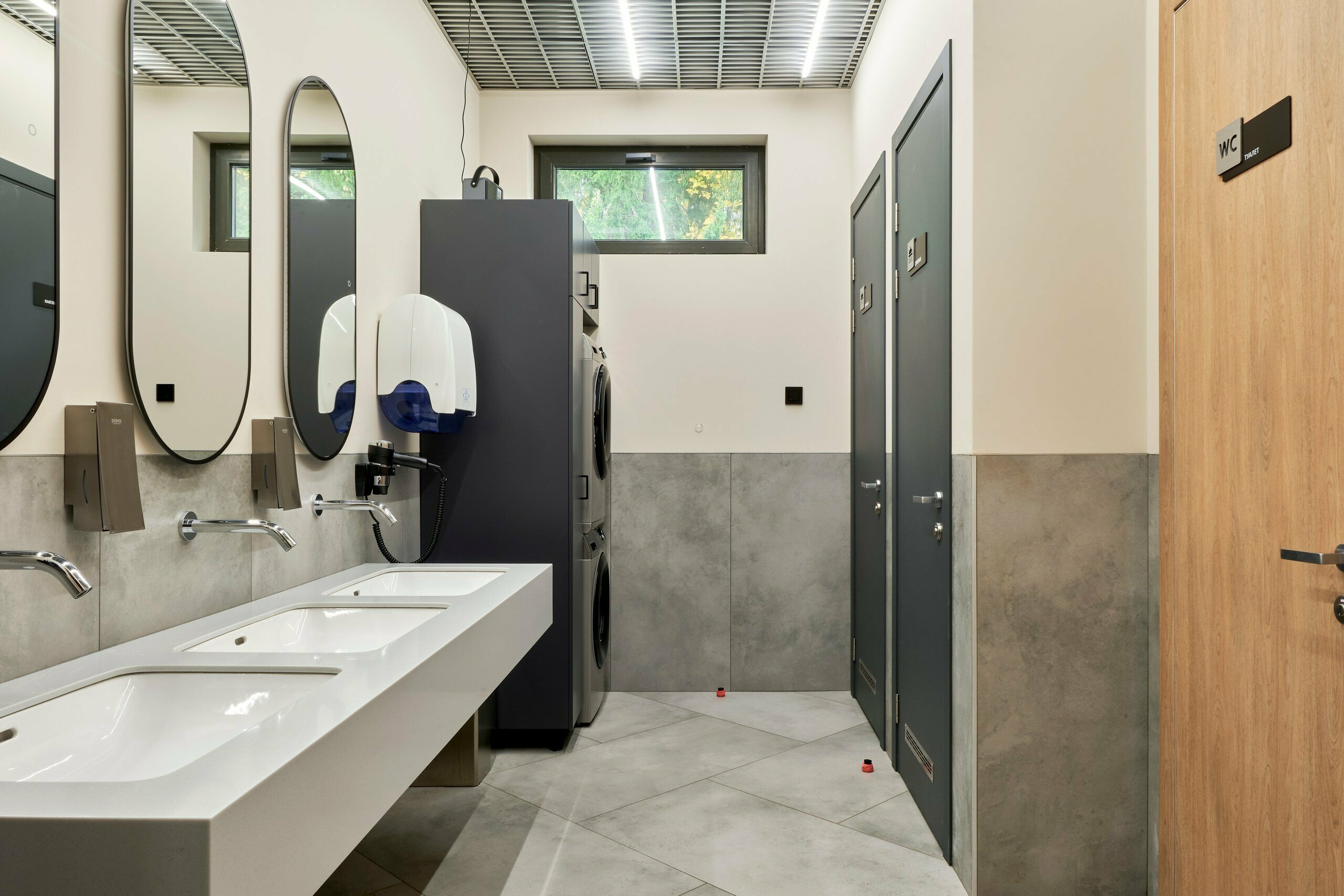 Место в шестиместном номере