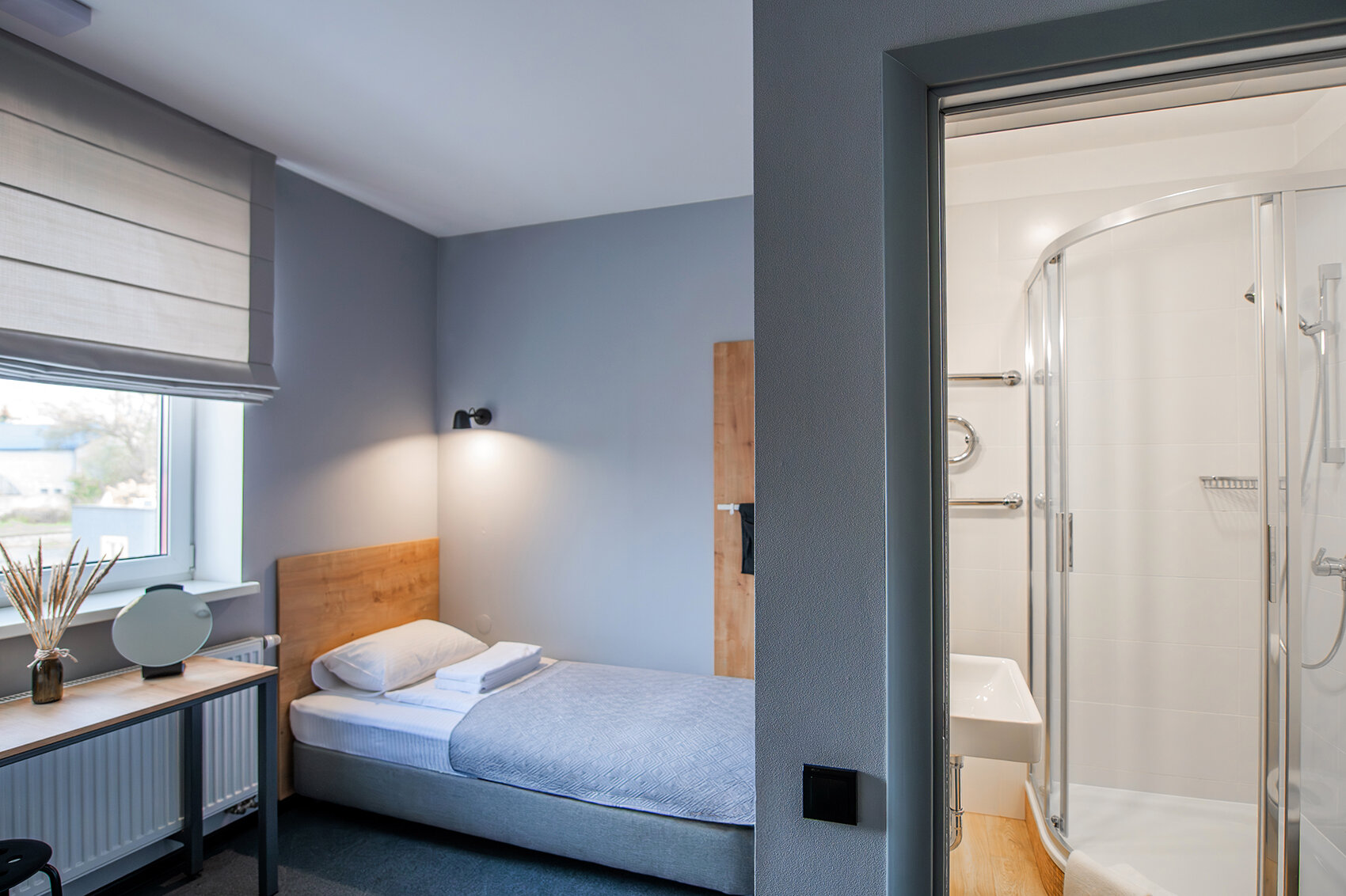 2-местный номер с собственной ванной комнатой