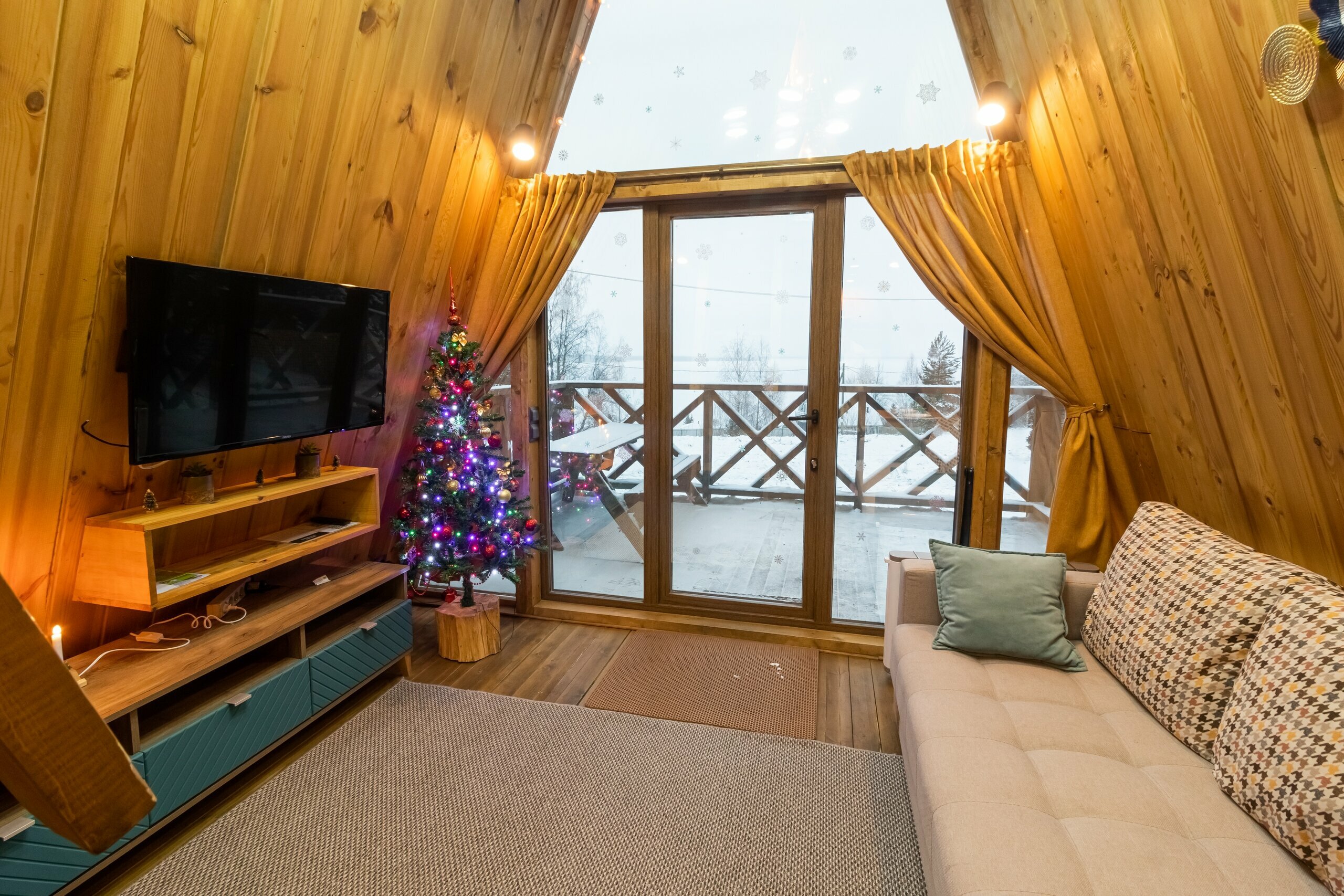 А-Фрейм «Золотой дуб»