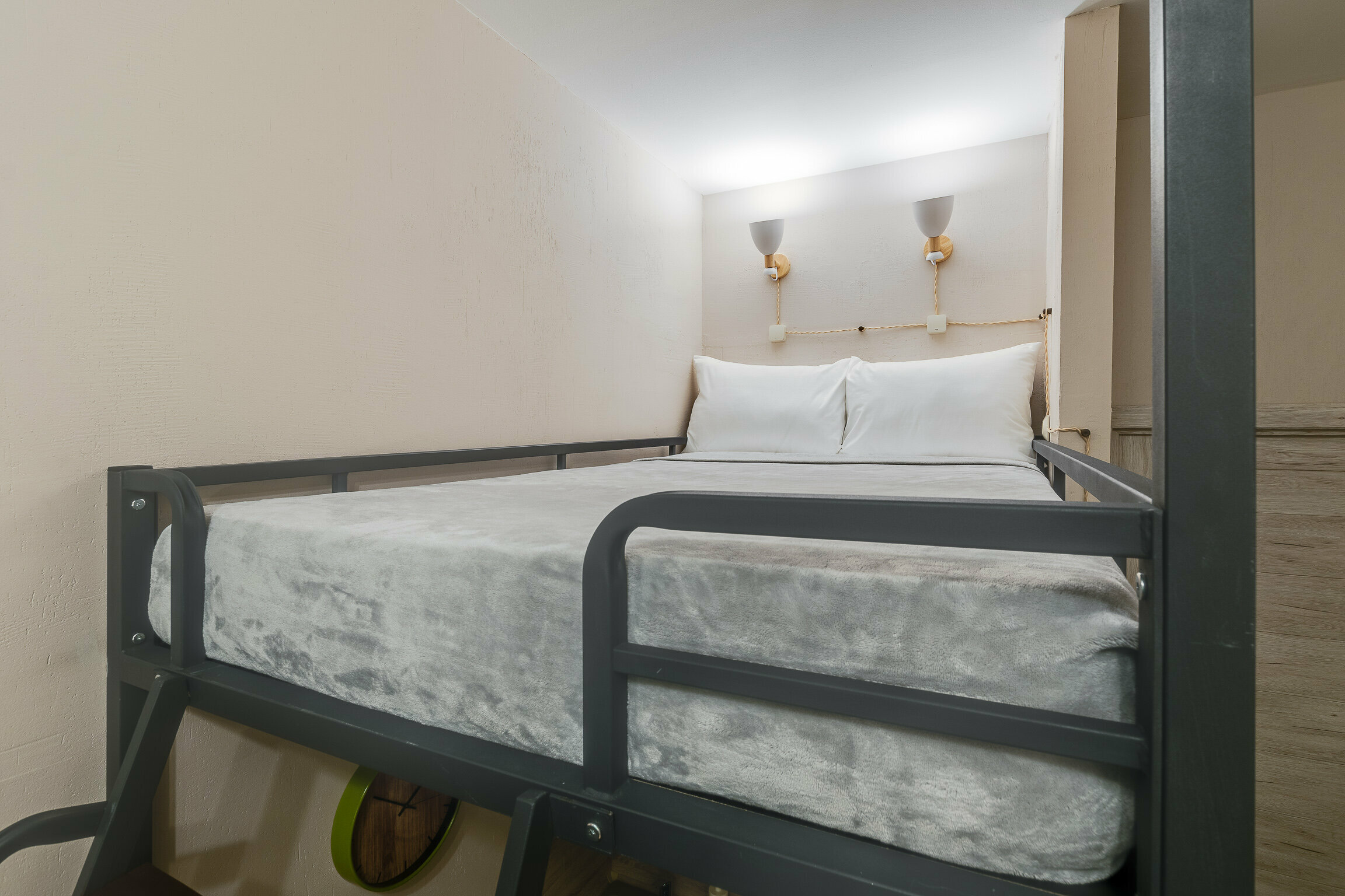 Двухуровневый трёхместный номер