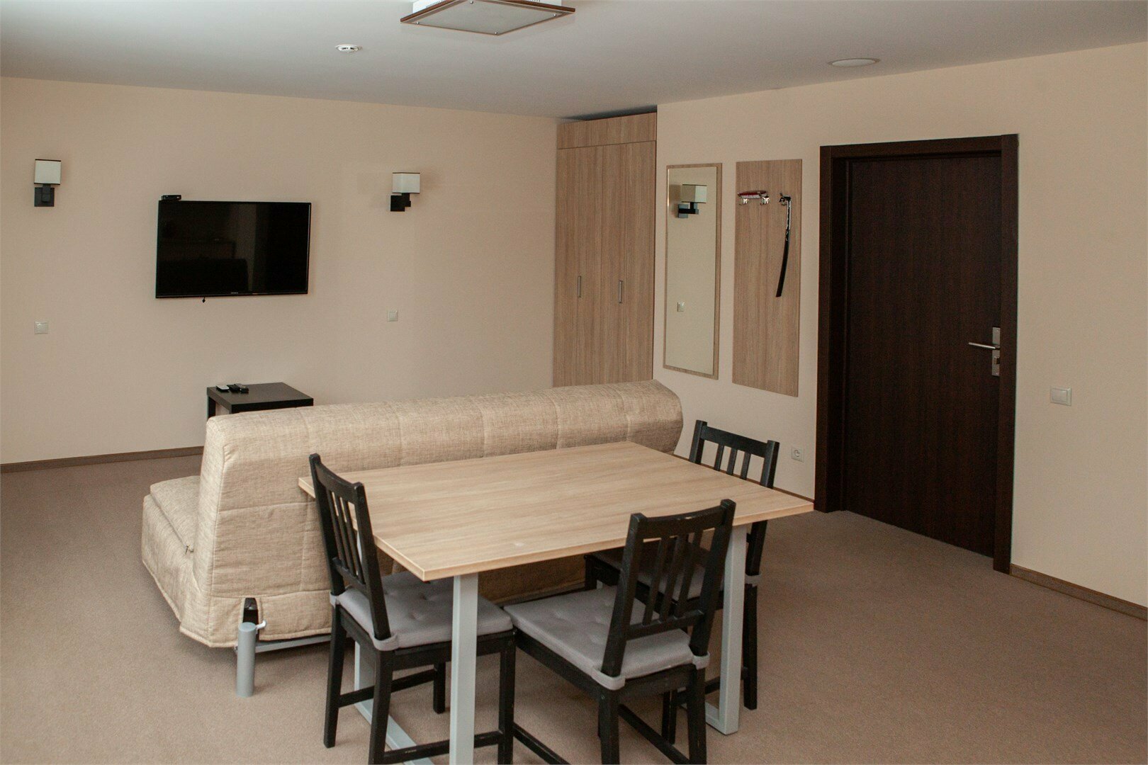 Люкс (корпус "Золотая маска")