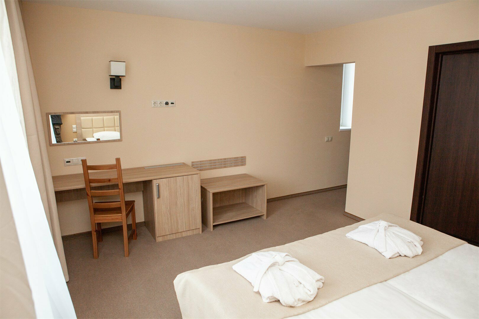 Люкс (корпус "Золотая маска")