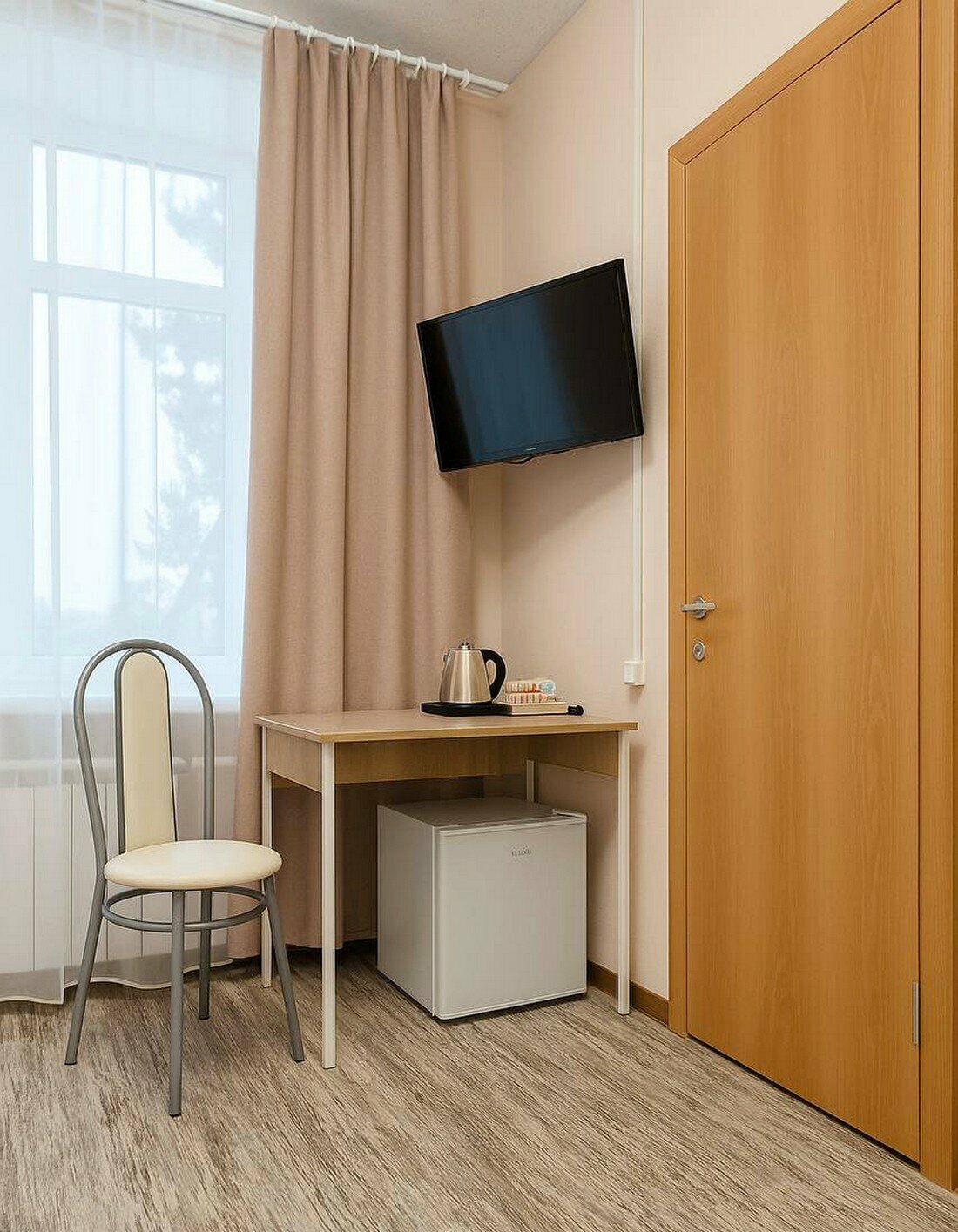 Улучшенный двухместный номер с 2 отдельными кроватями