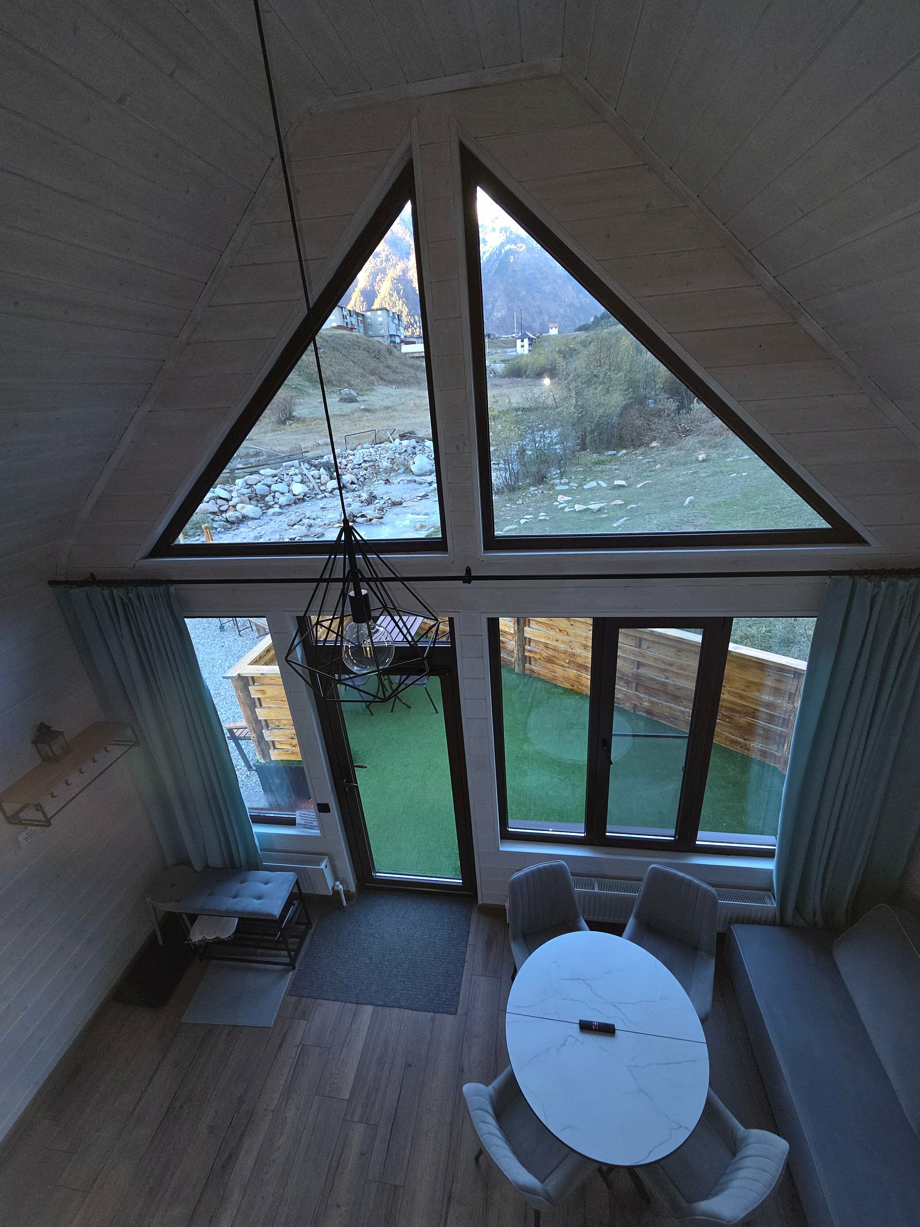 Коттедж с видом на горы