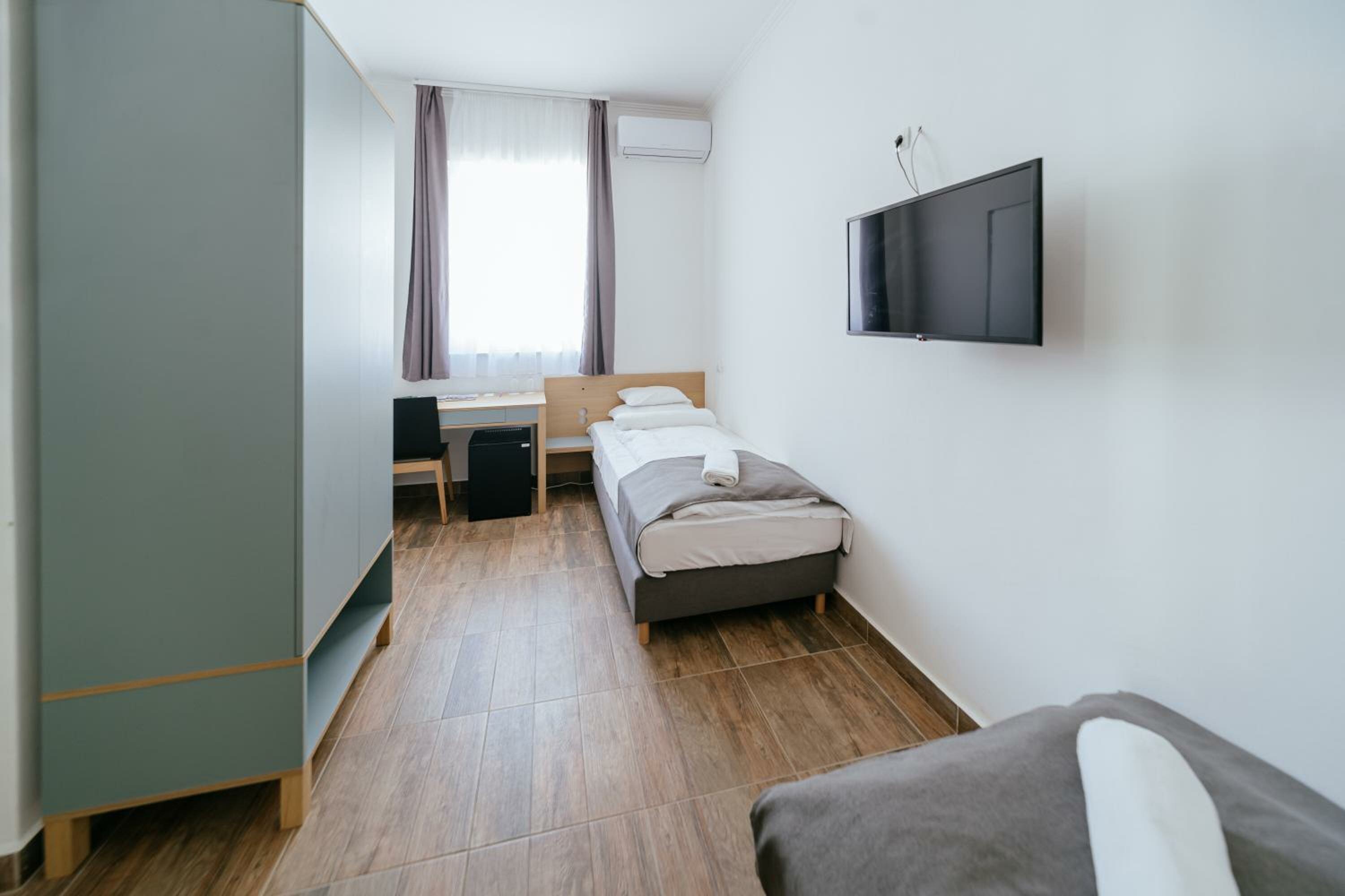 Standard Double or Twin Room (Annex)