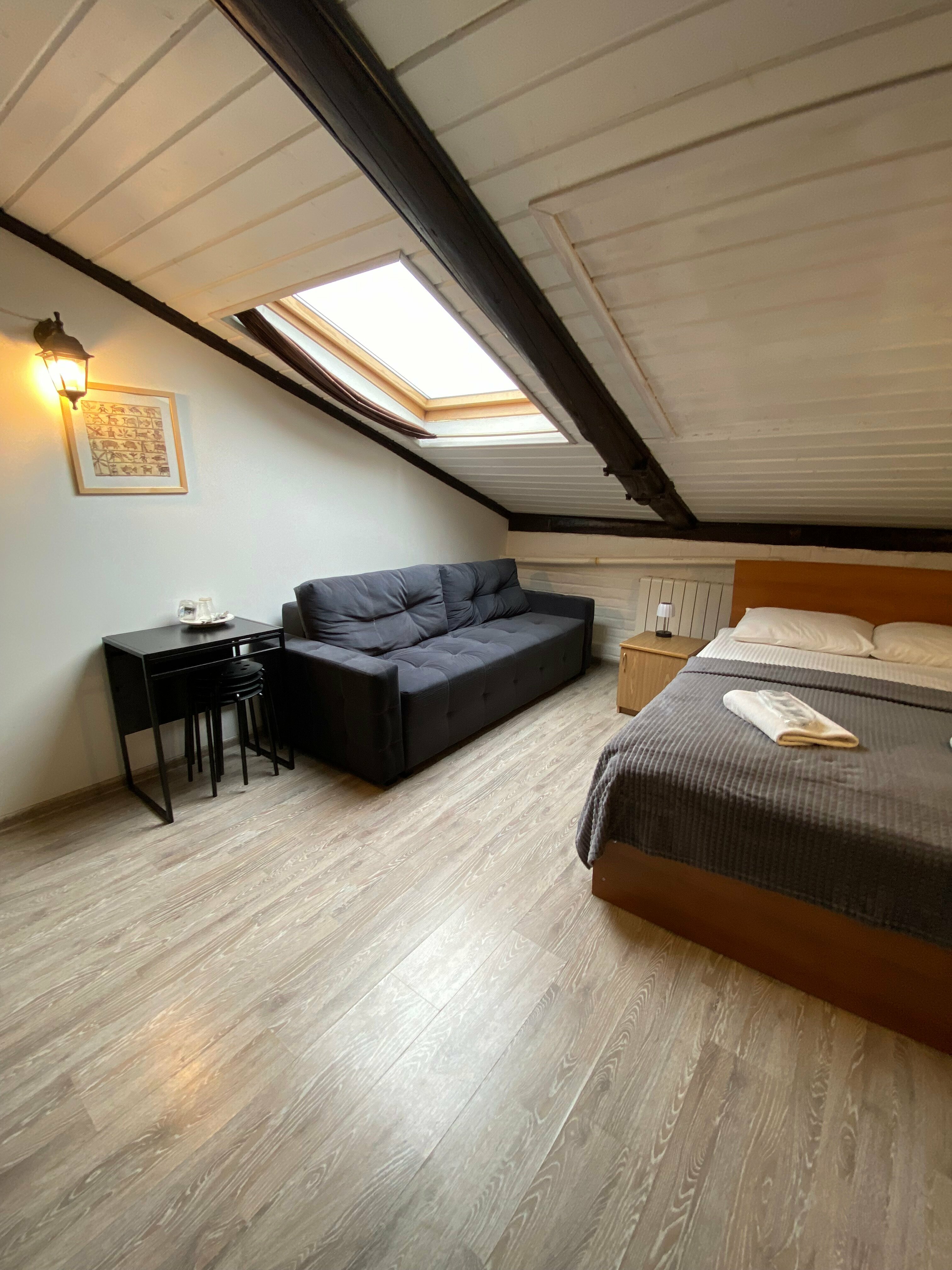 Четырехместный номер с душем