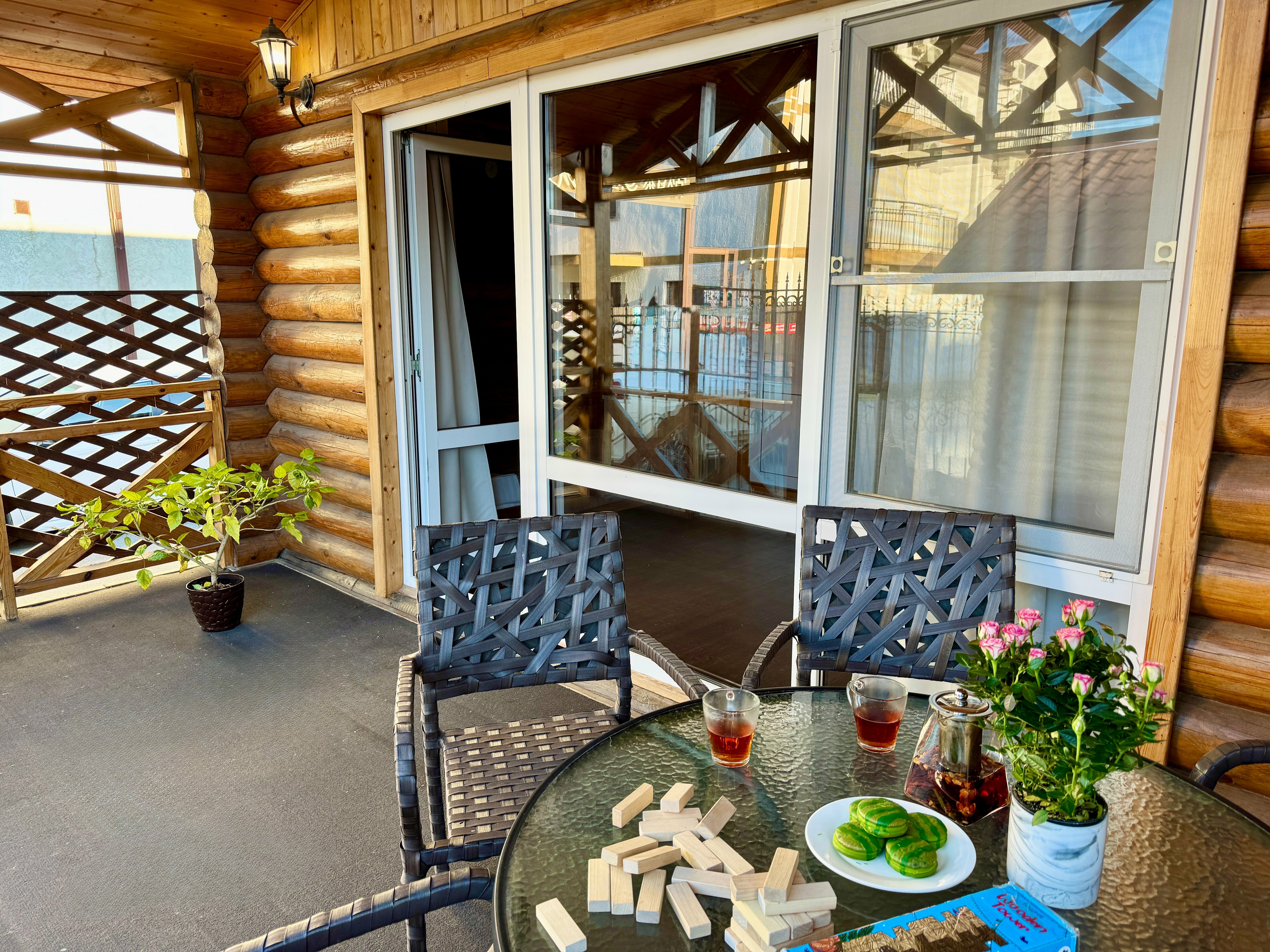 1–комнатный 5-местный с мини-кухней и террасой