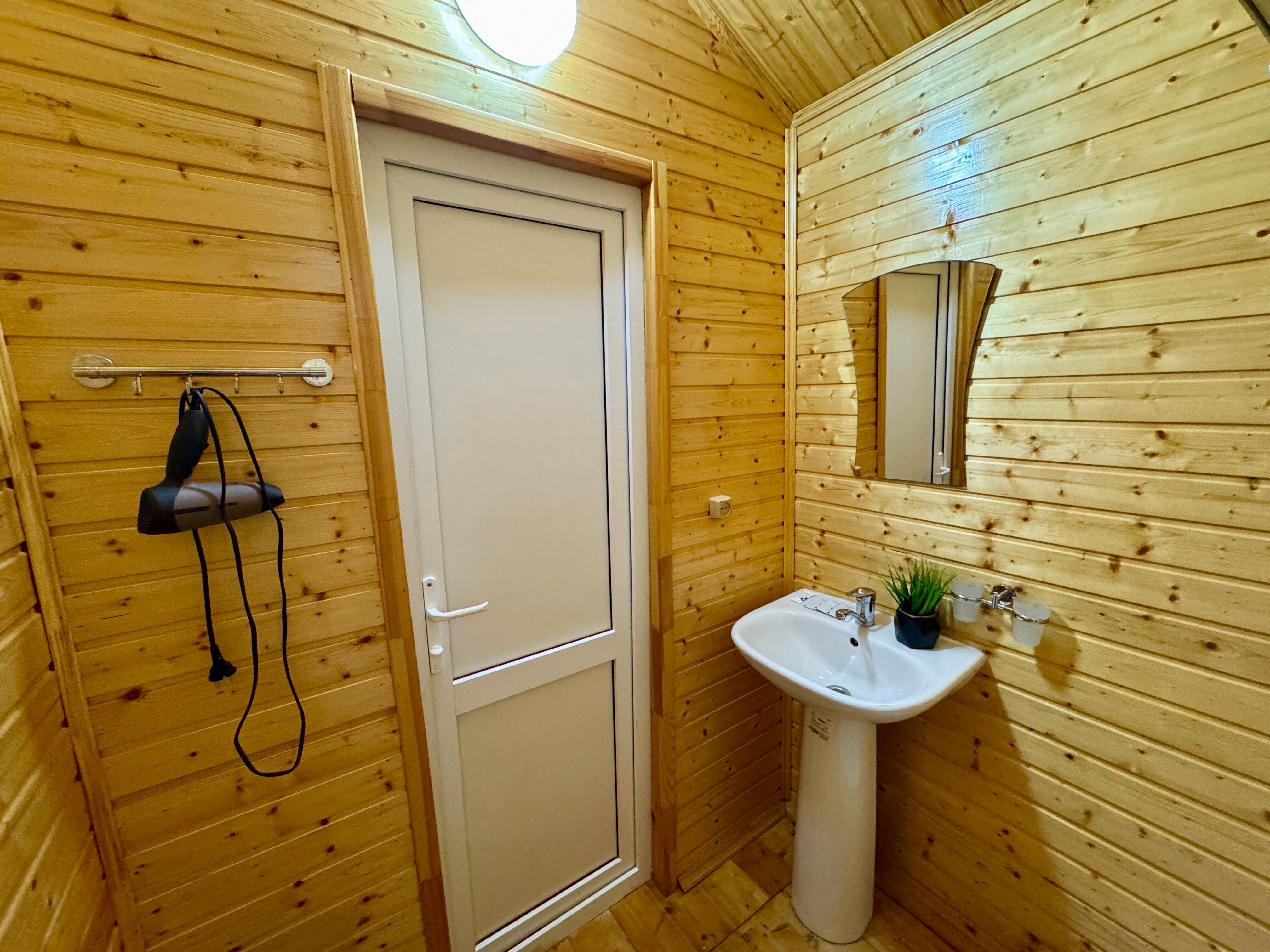 Трехместный номер Делюкс