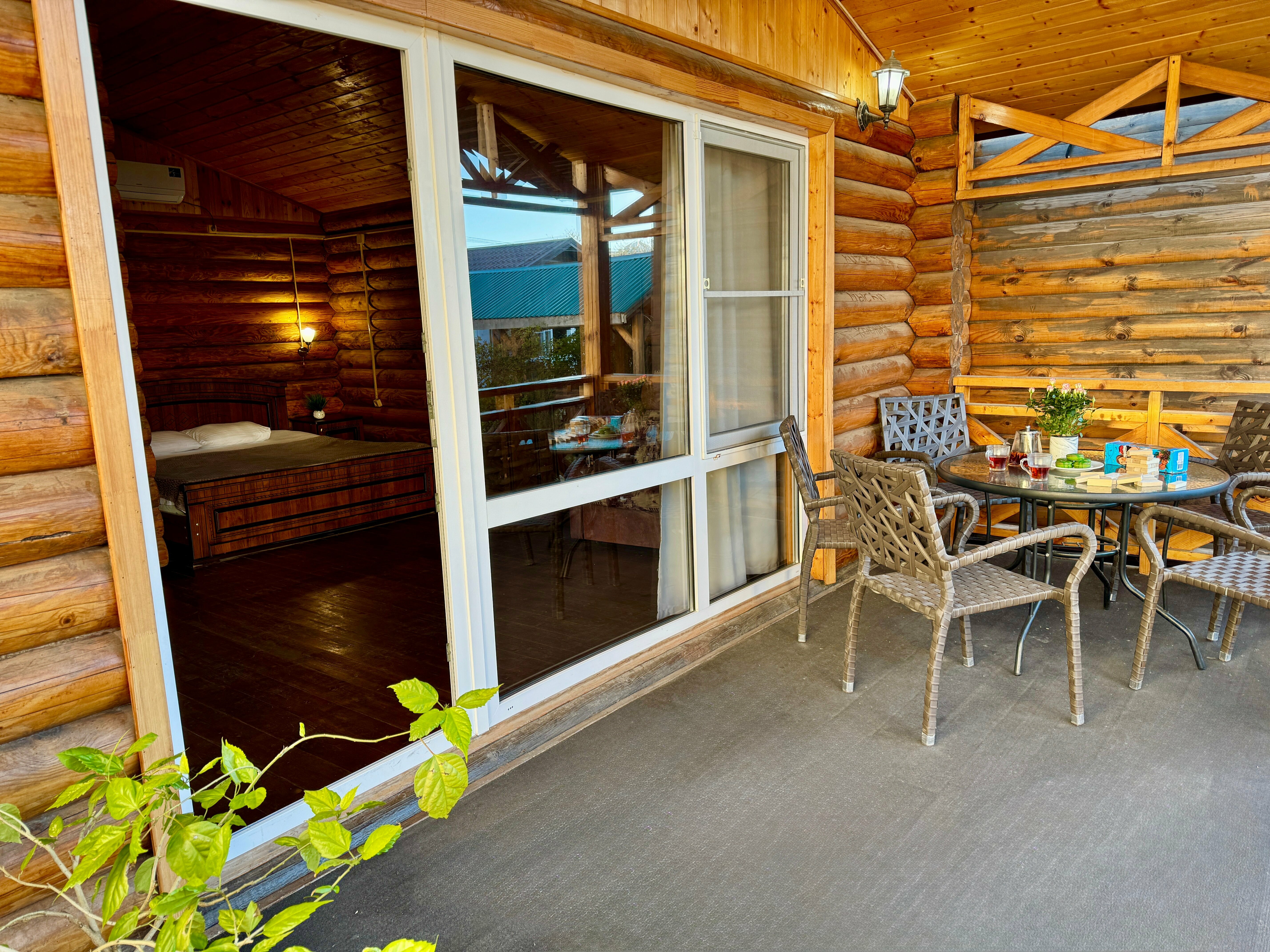 1–комнатный 5-местный с мини-кухней и террасой