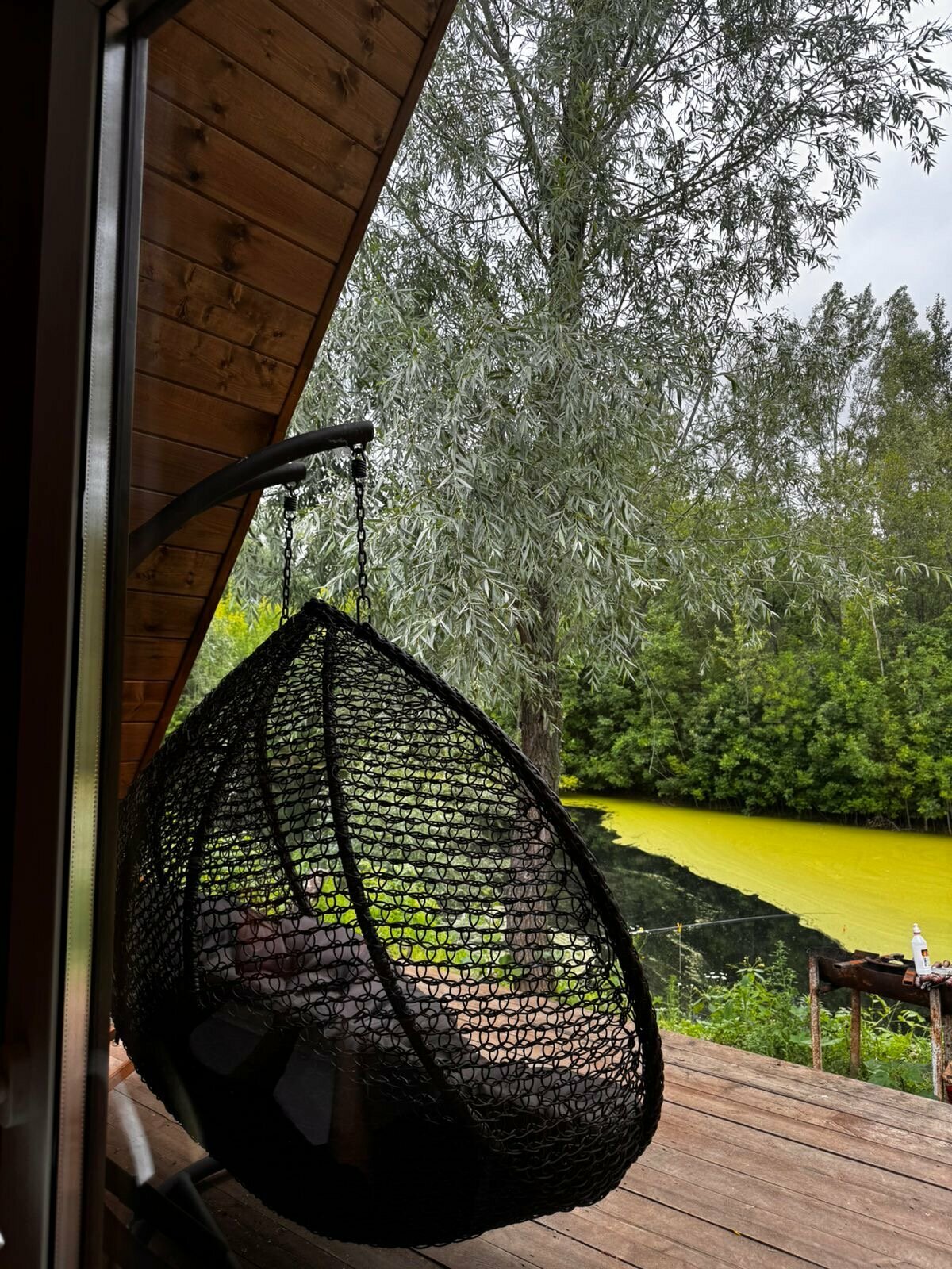 Дом с видом на озеро