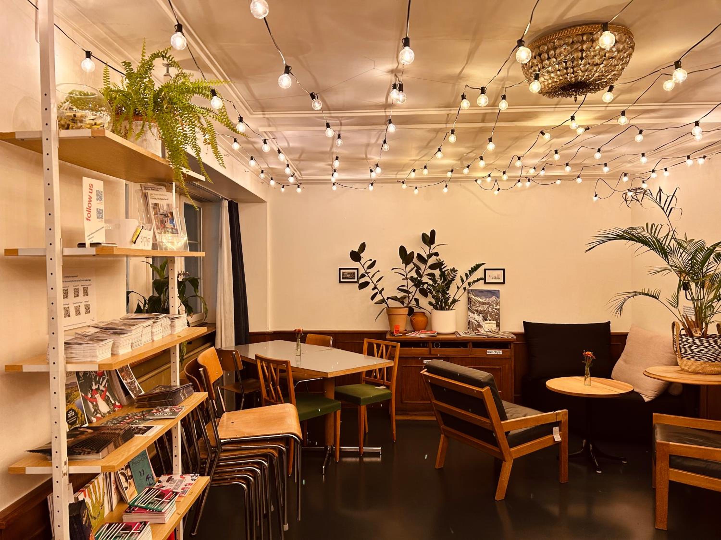 Double Room River View with Private Bathroom