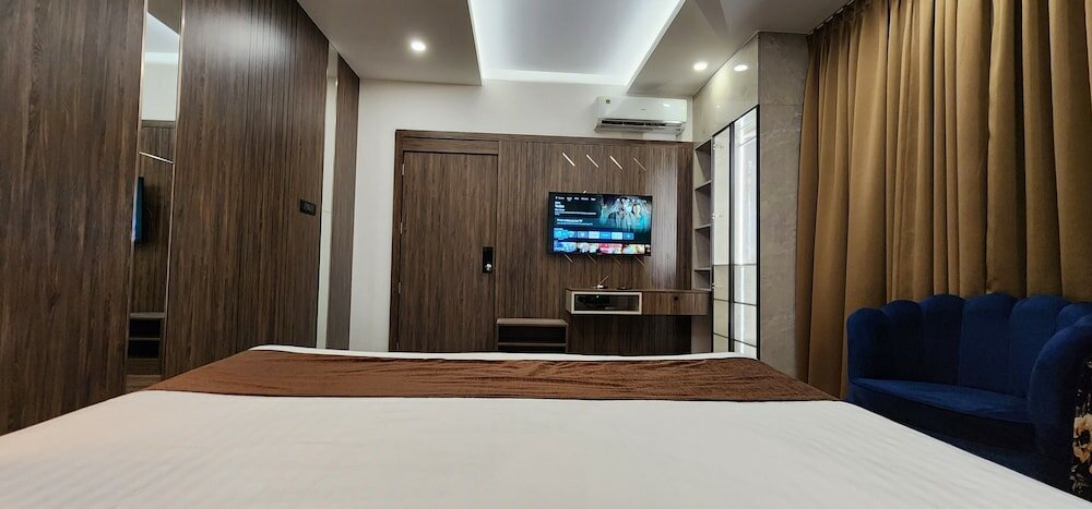 Junior Suite, 1 Bedroom, City View