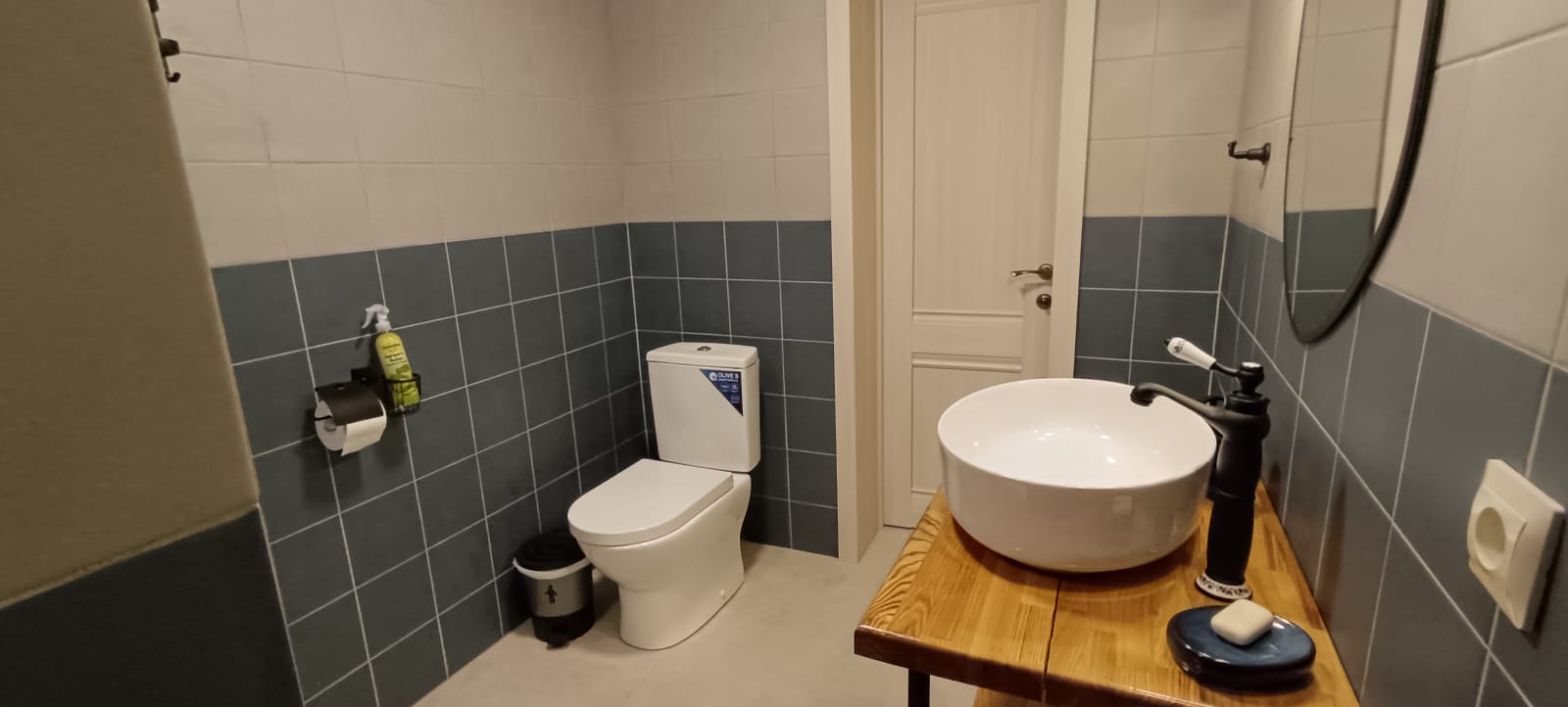 Голубая комната