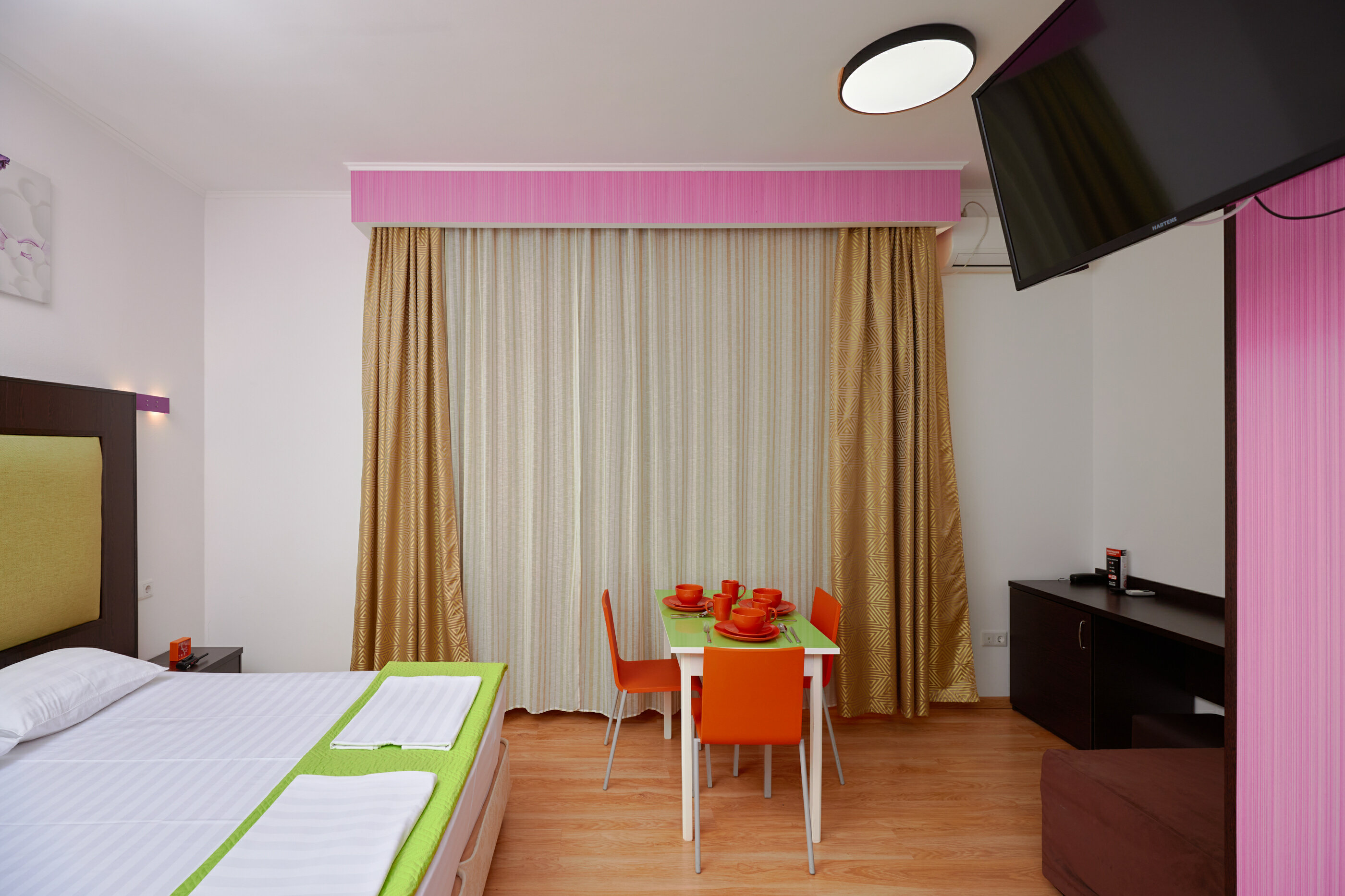 3-х местный без балкона