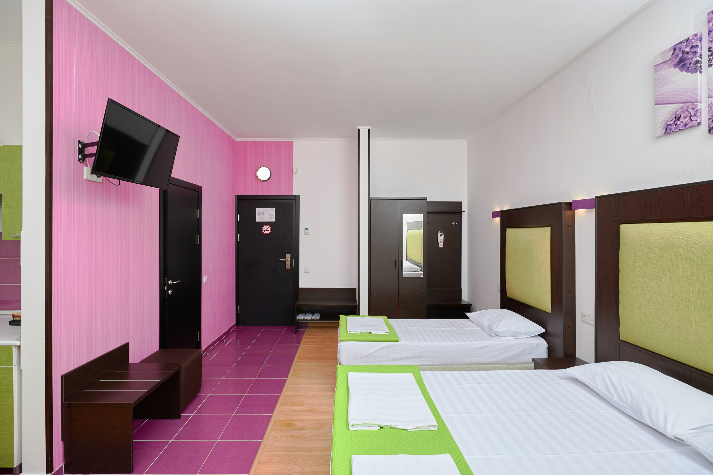 3-х местный без балкона