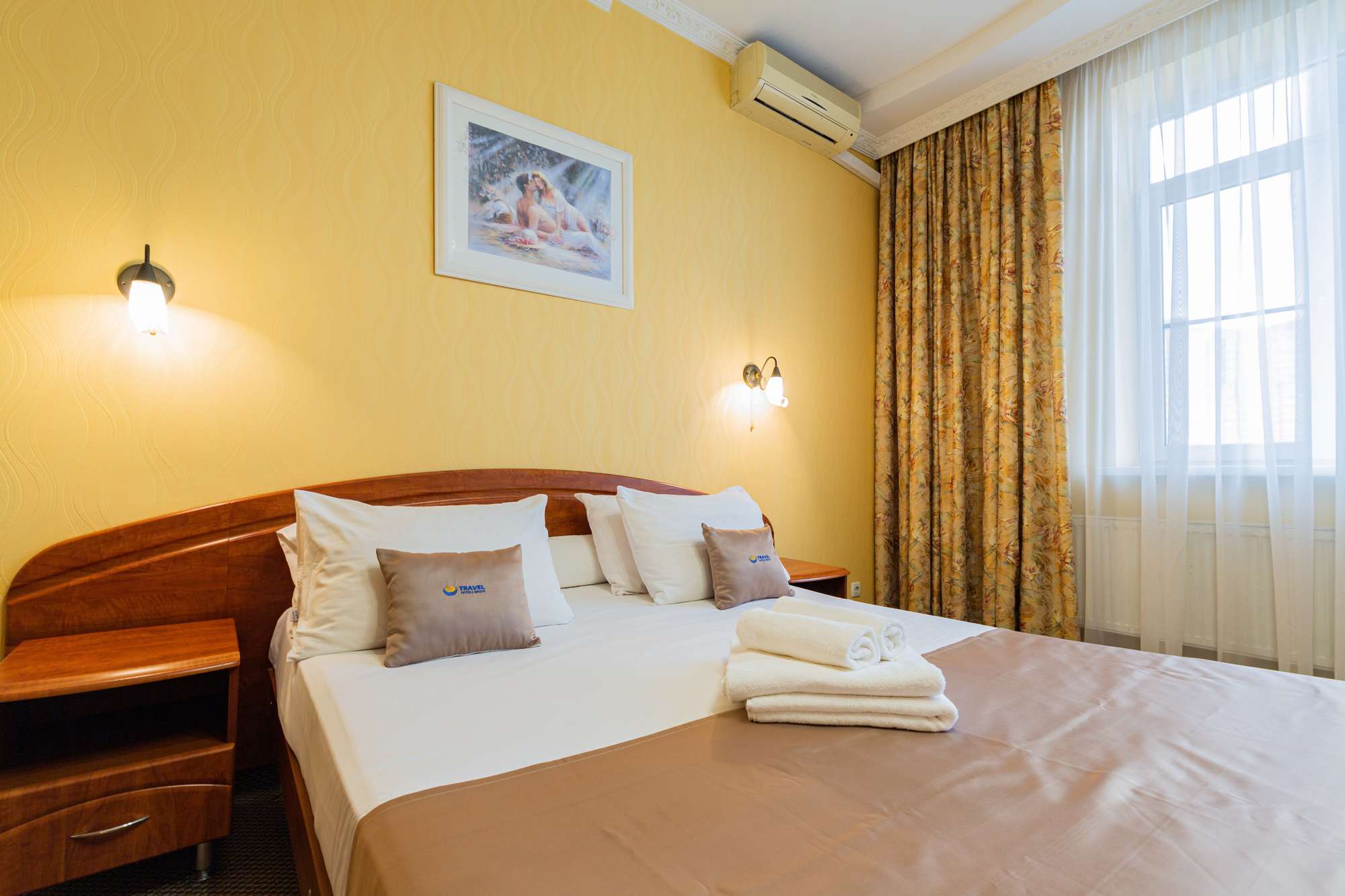 Люкс с балконом