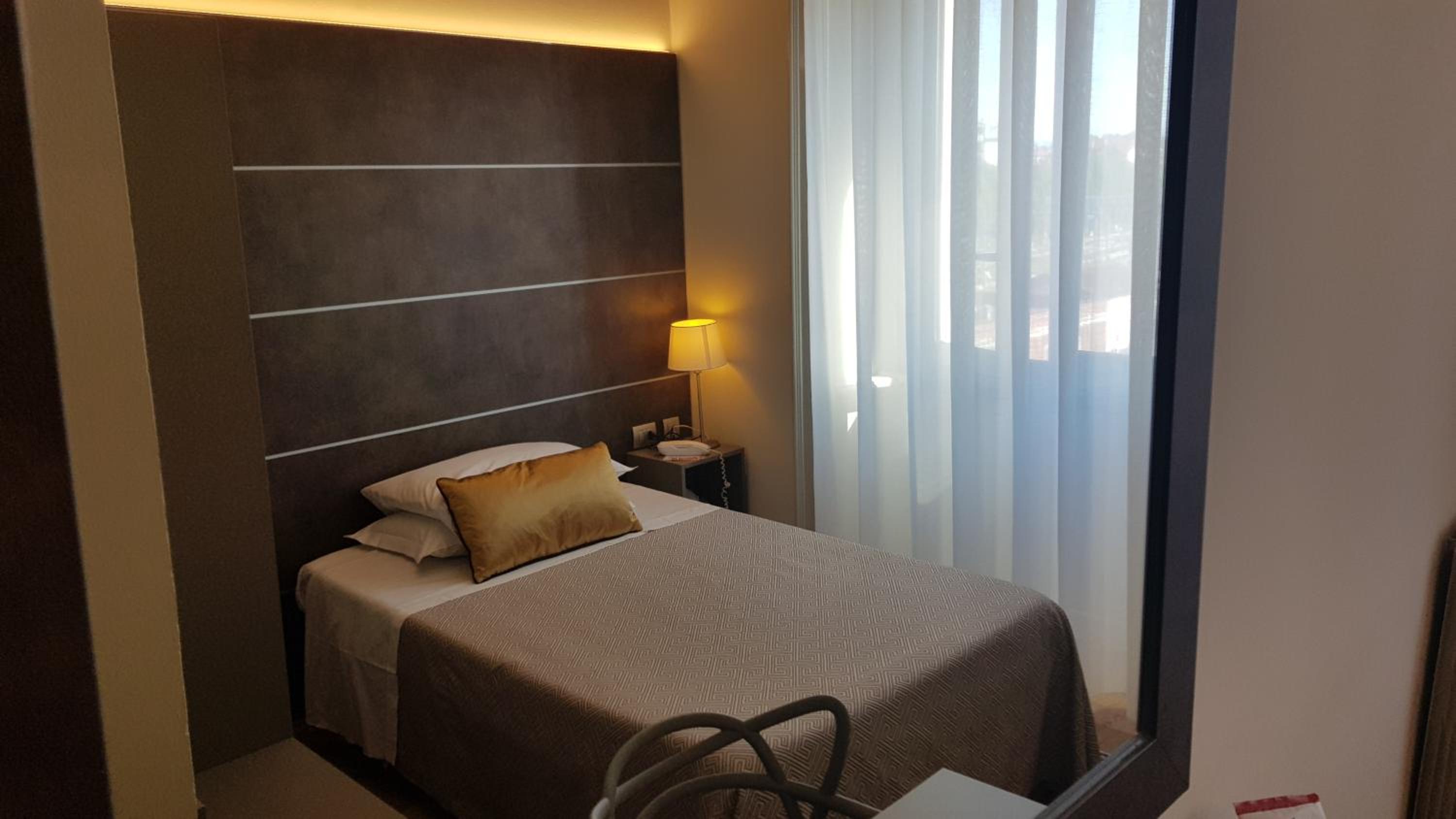 Superior Single Room