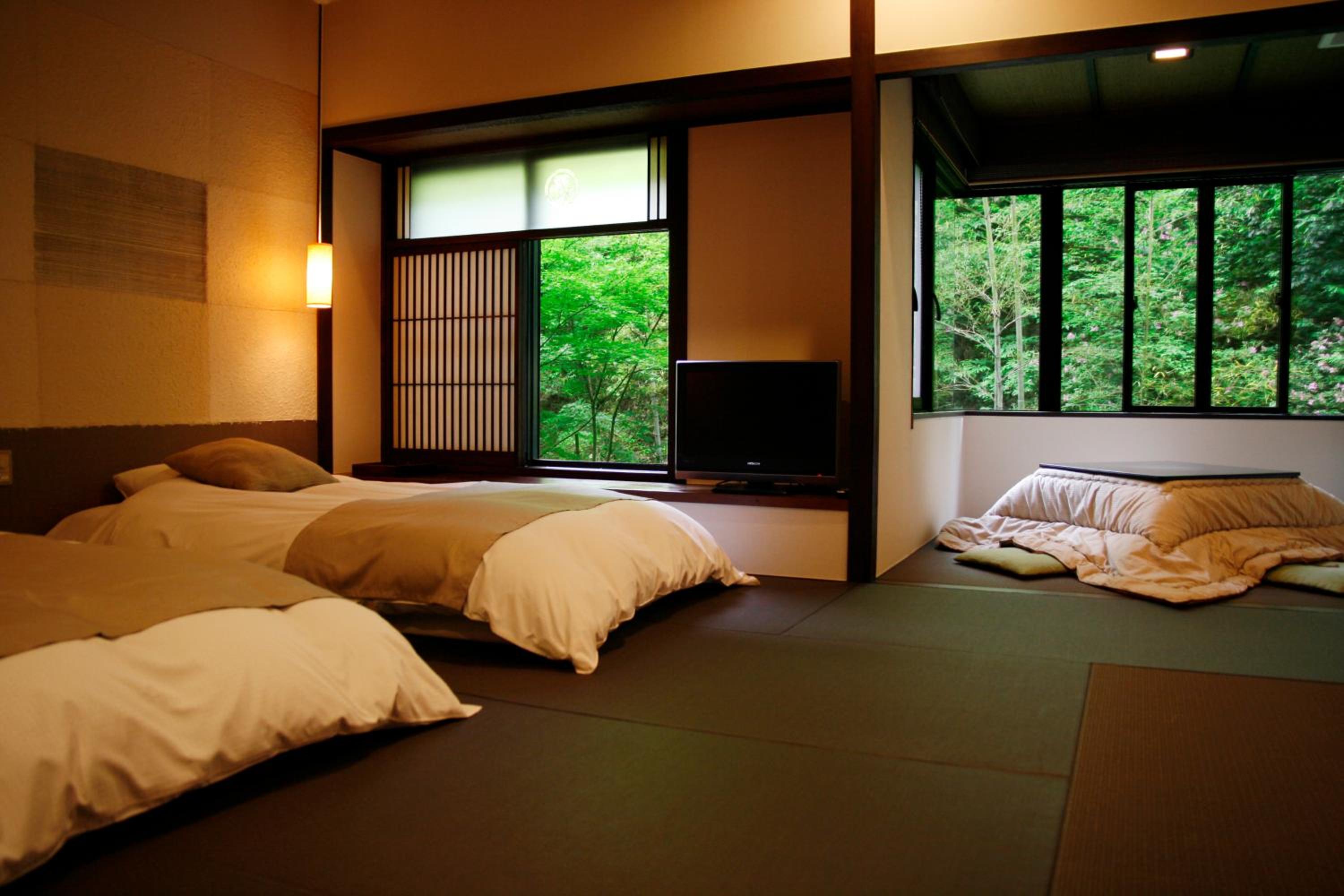 Japanese-Style Standard Twin Room with Massage Chair【Yama-no-Iori】