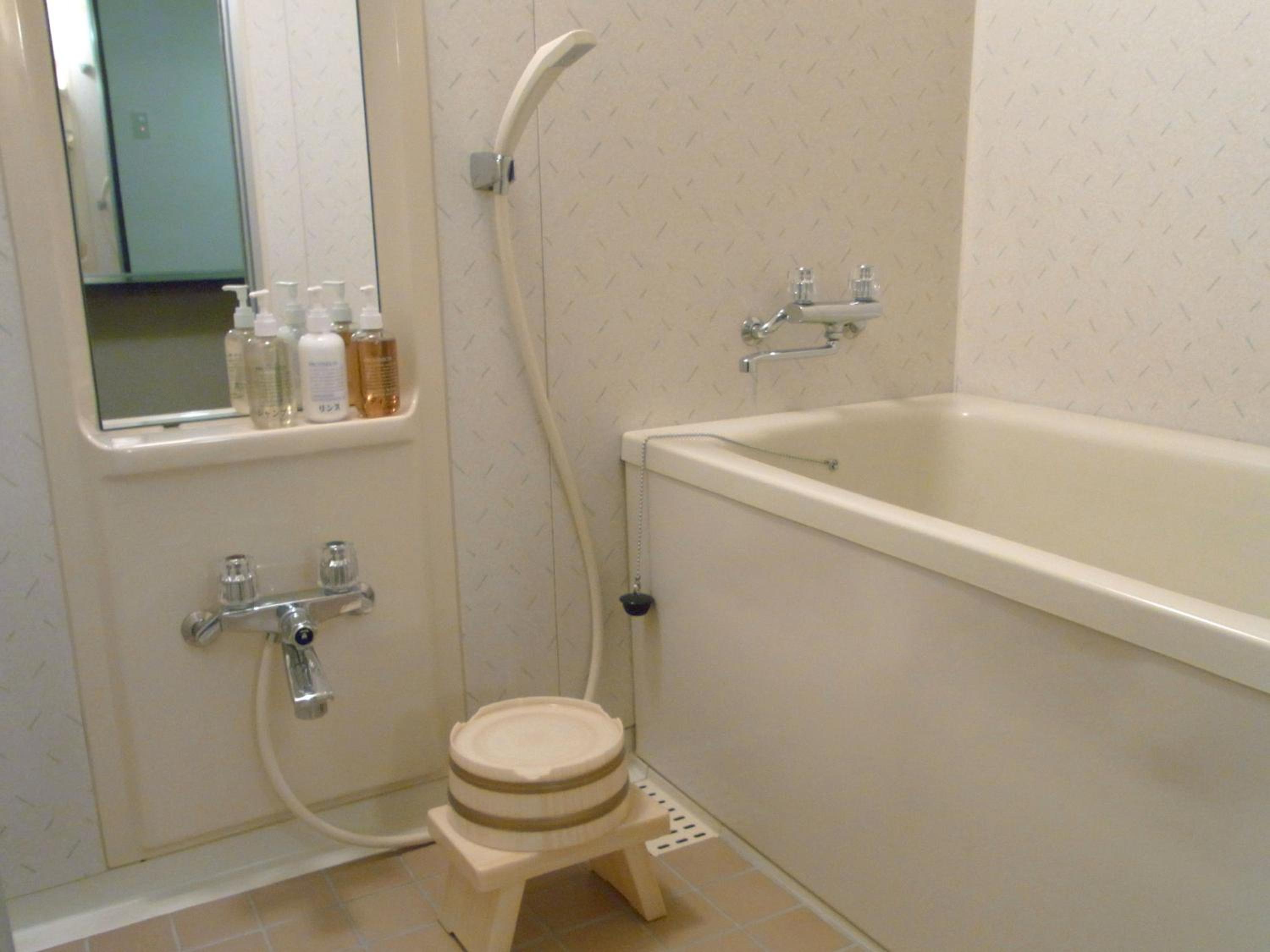 Japanese-Style Quadruple Room with Kotatsu【Yama-no-Iori】