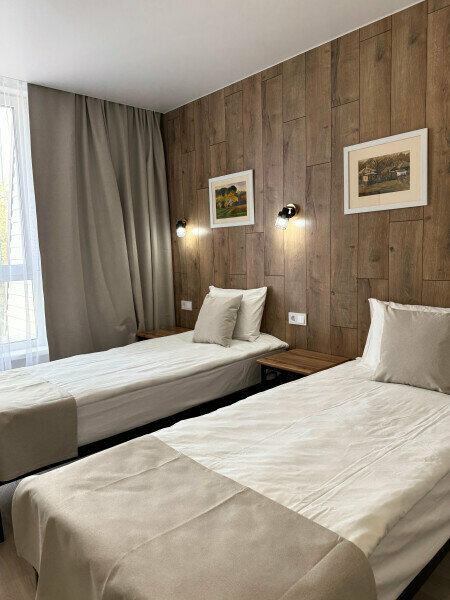 Двухместный номер эконом-класса с 2 отдельными кроватями