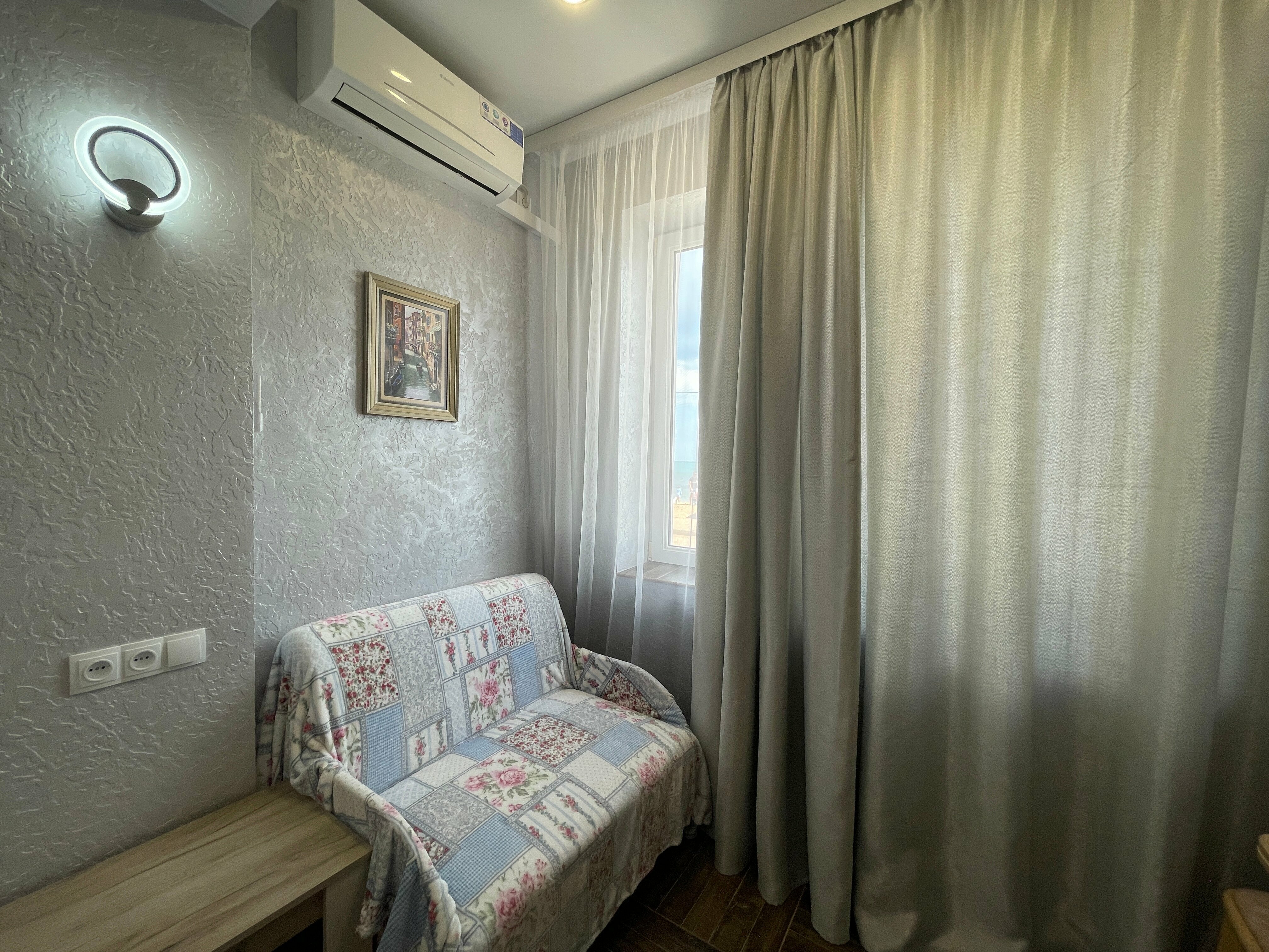 Апартаменты с частичным видом на море