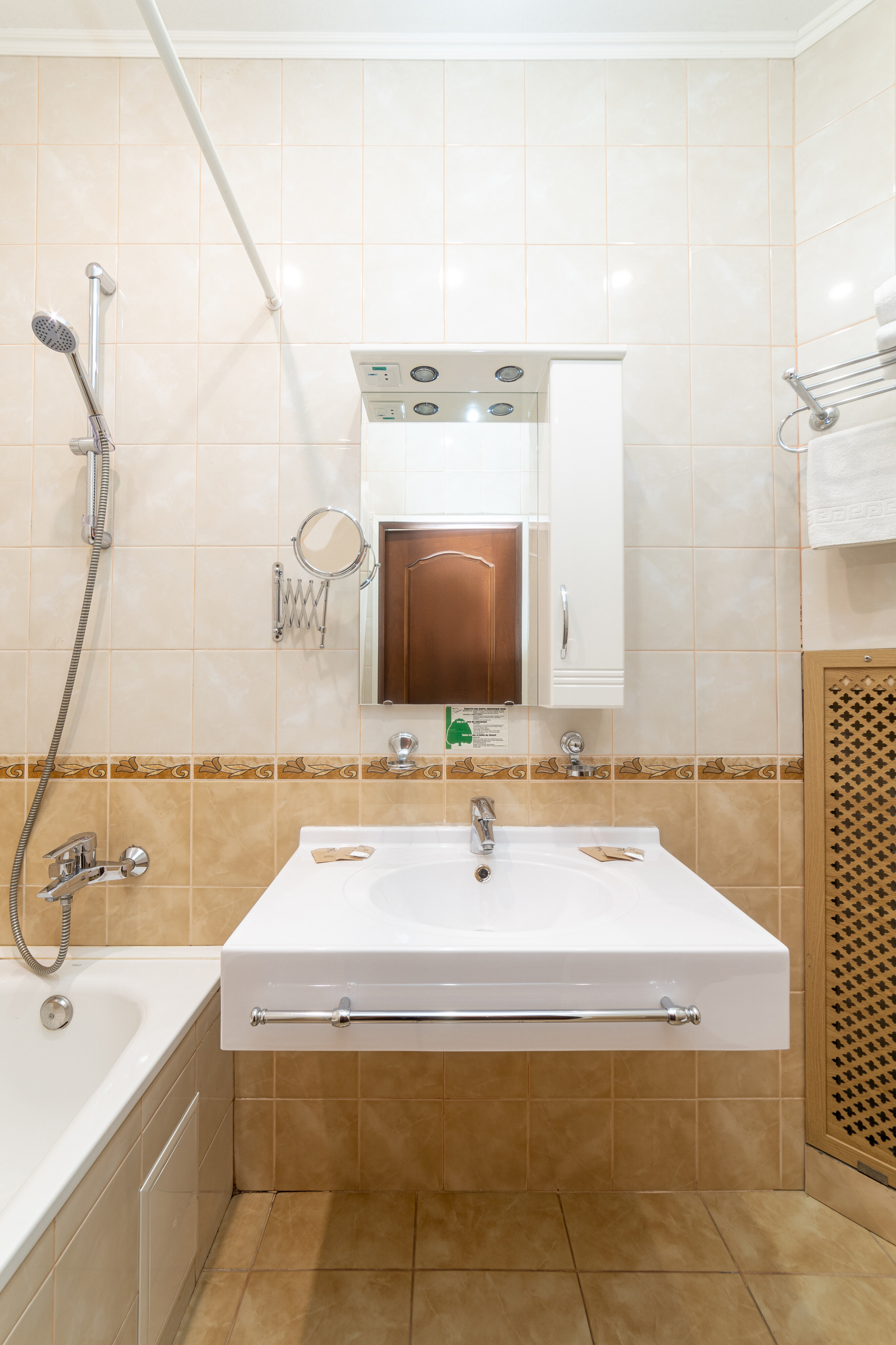 Семейный двухместный номер с 1 кроватью