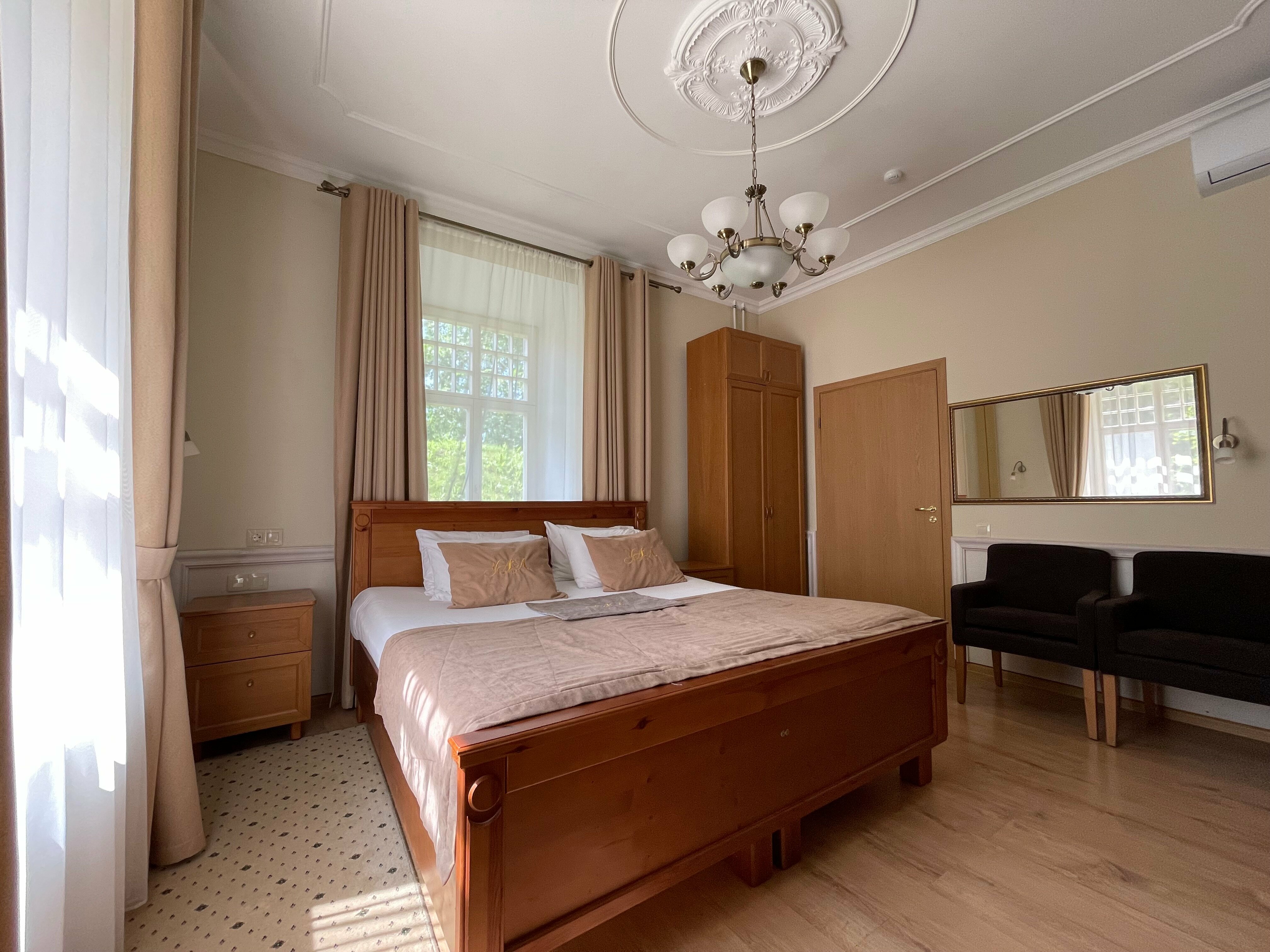 Полулюкс с гидромассажной ванной