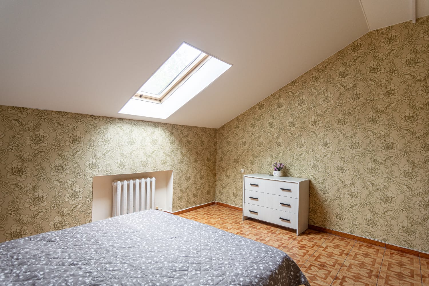 Семейный 3х комнатный мансарда