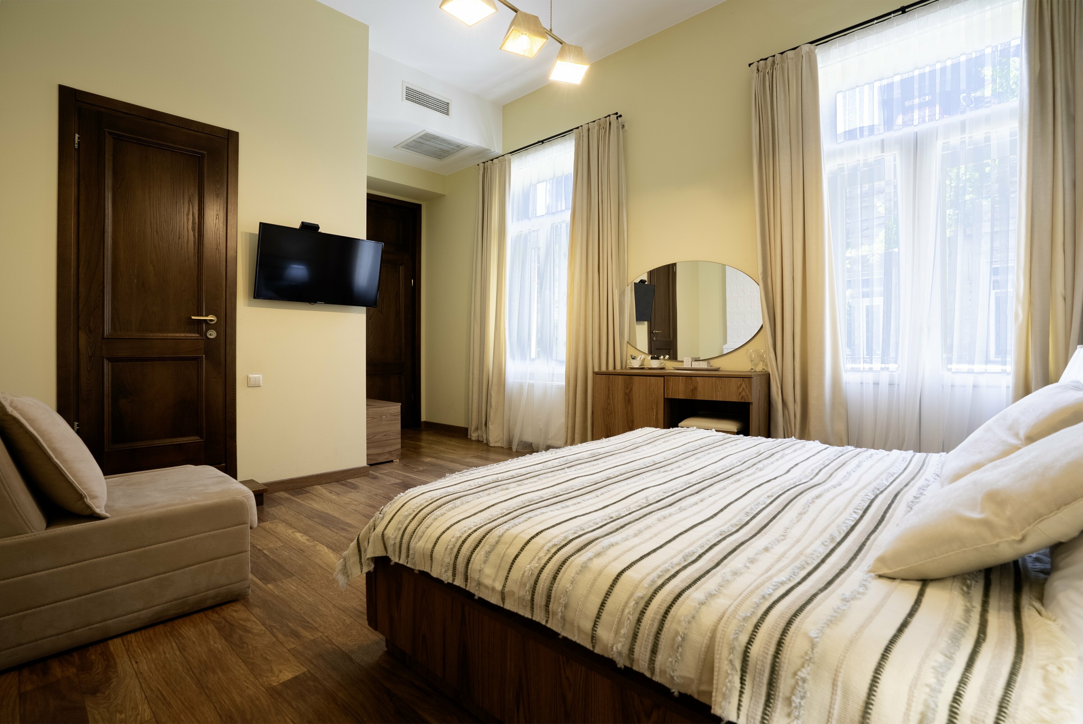 Трехместный номер Делюкс