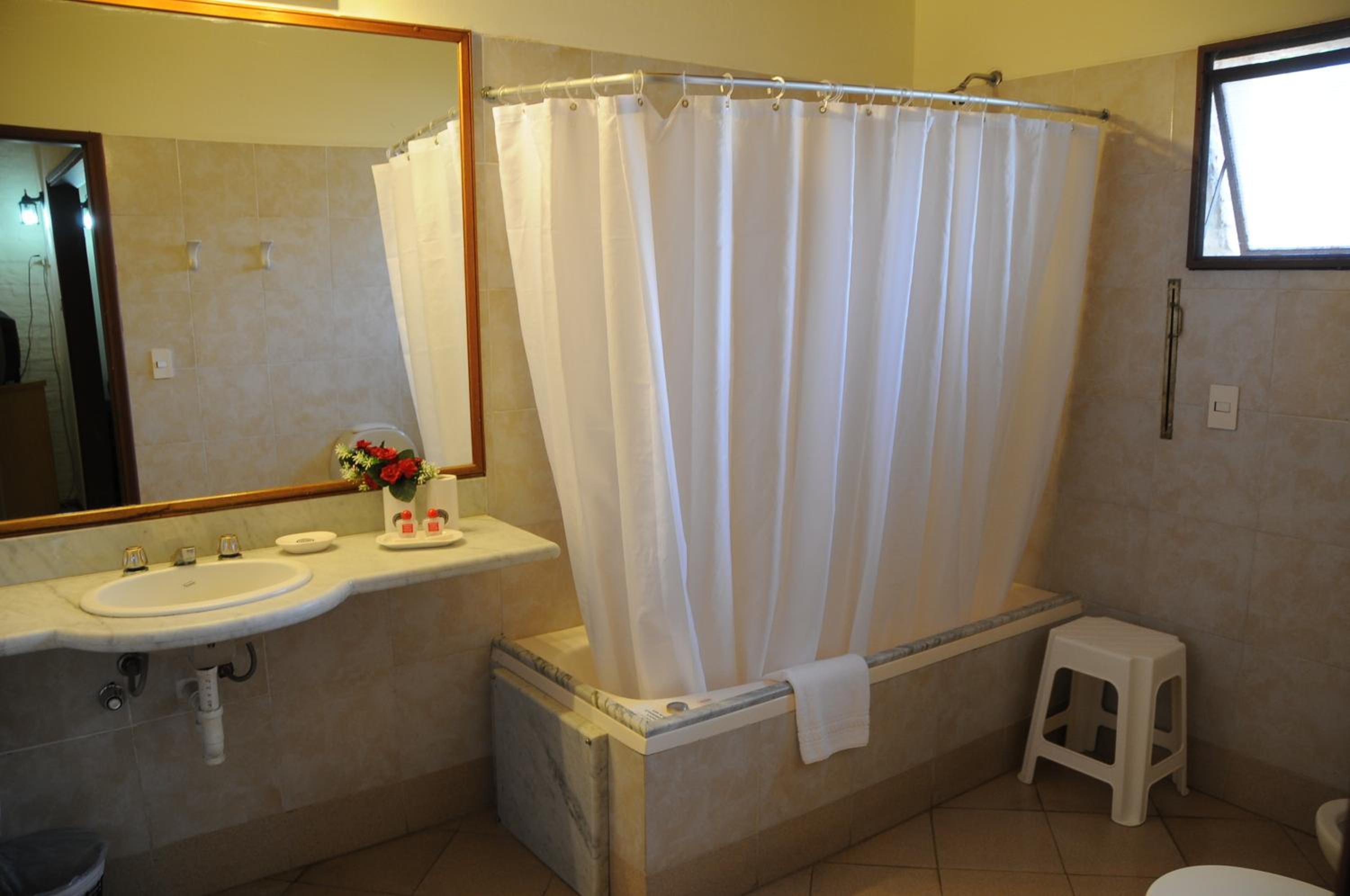 One-Bedroom Bungalow