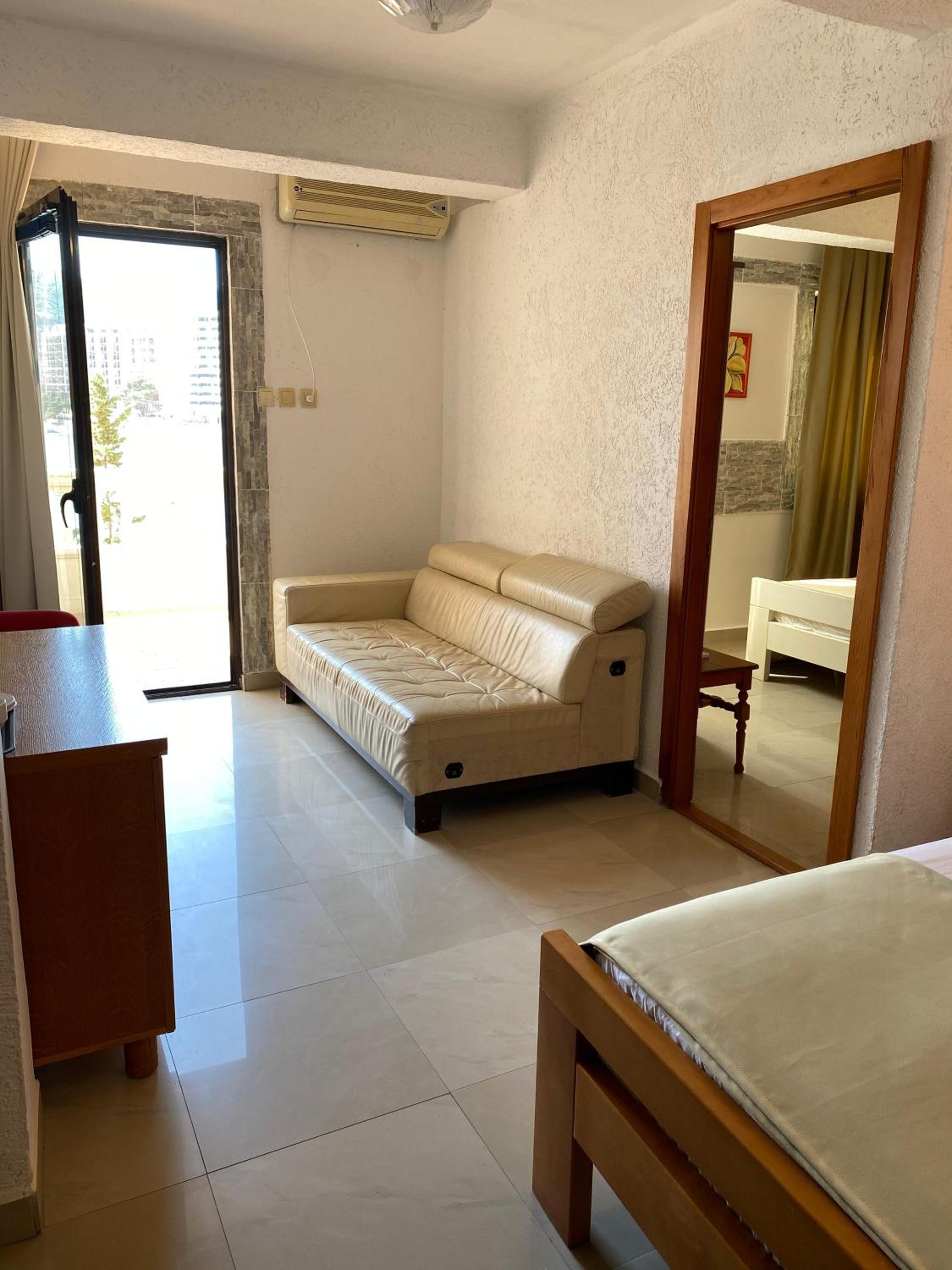 Triple Room with Sea View