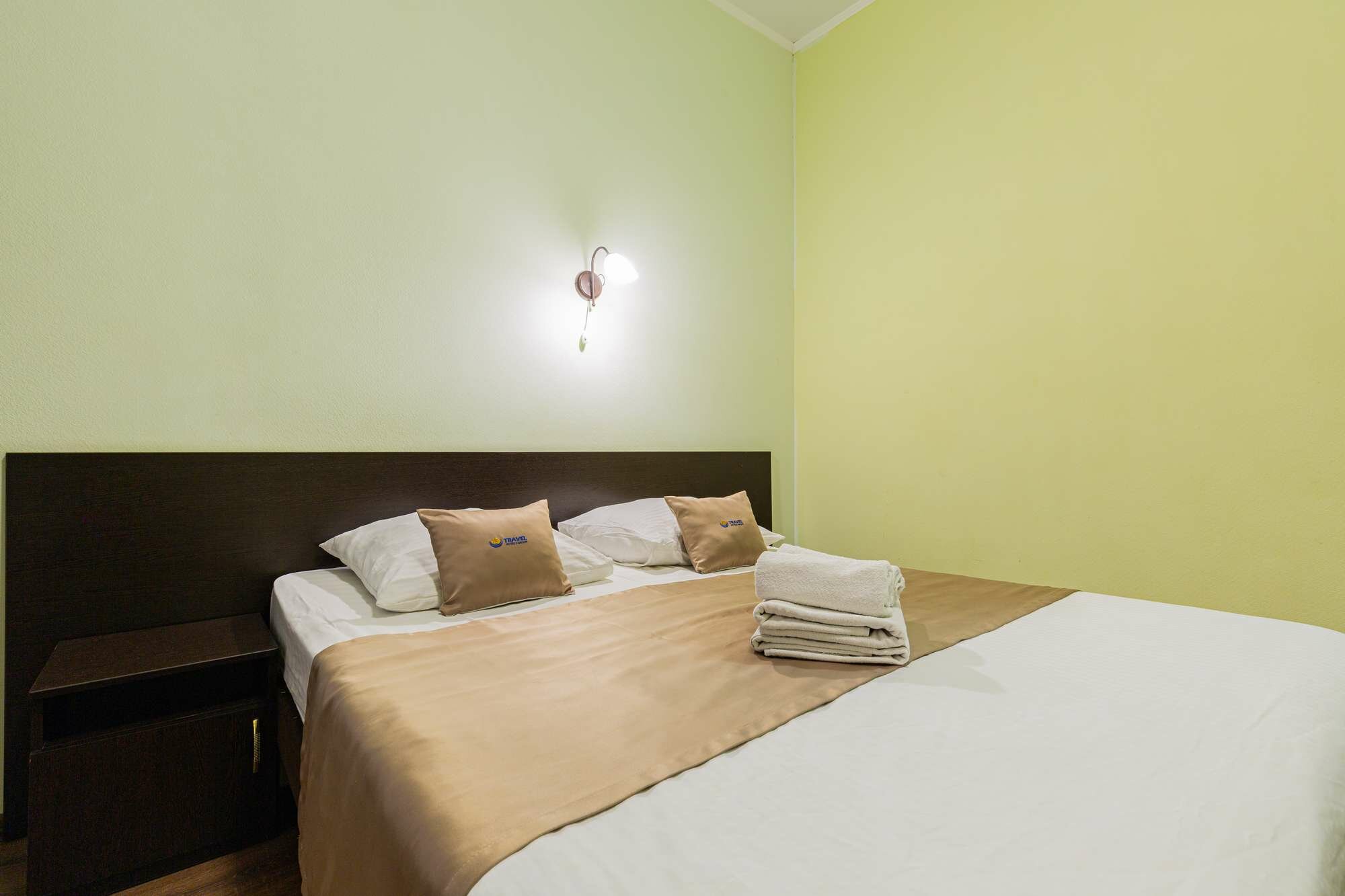 Стандарт с двуспальной кроватью