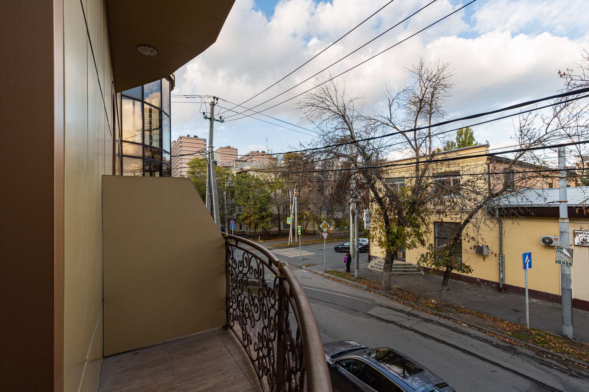 Улучшенный номер с балконом