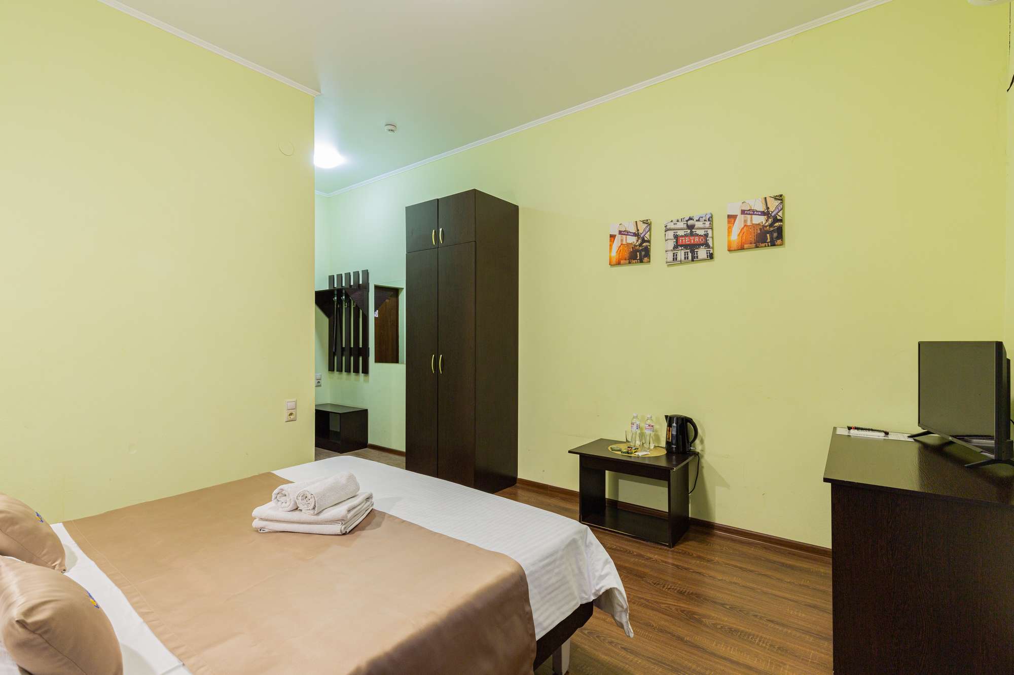 Стандарт с двуспальной кроватью