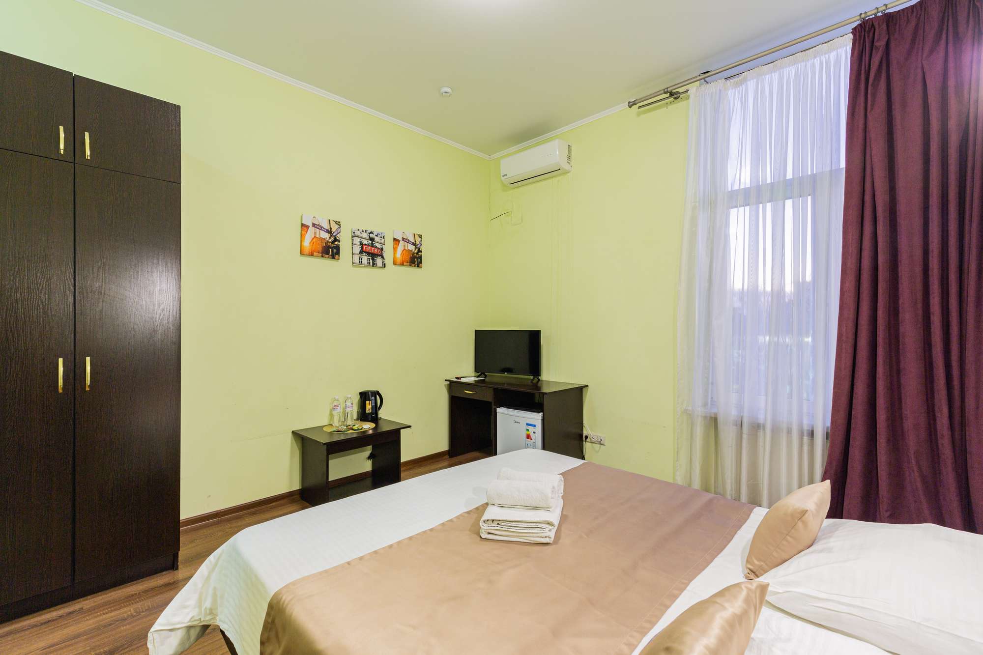 Стандарт с двуспальной кроватью