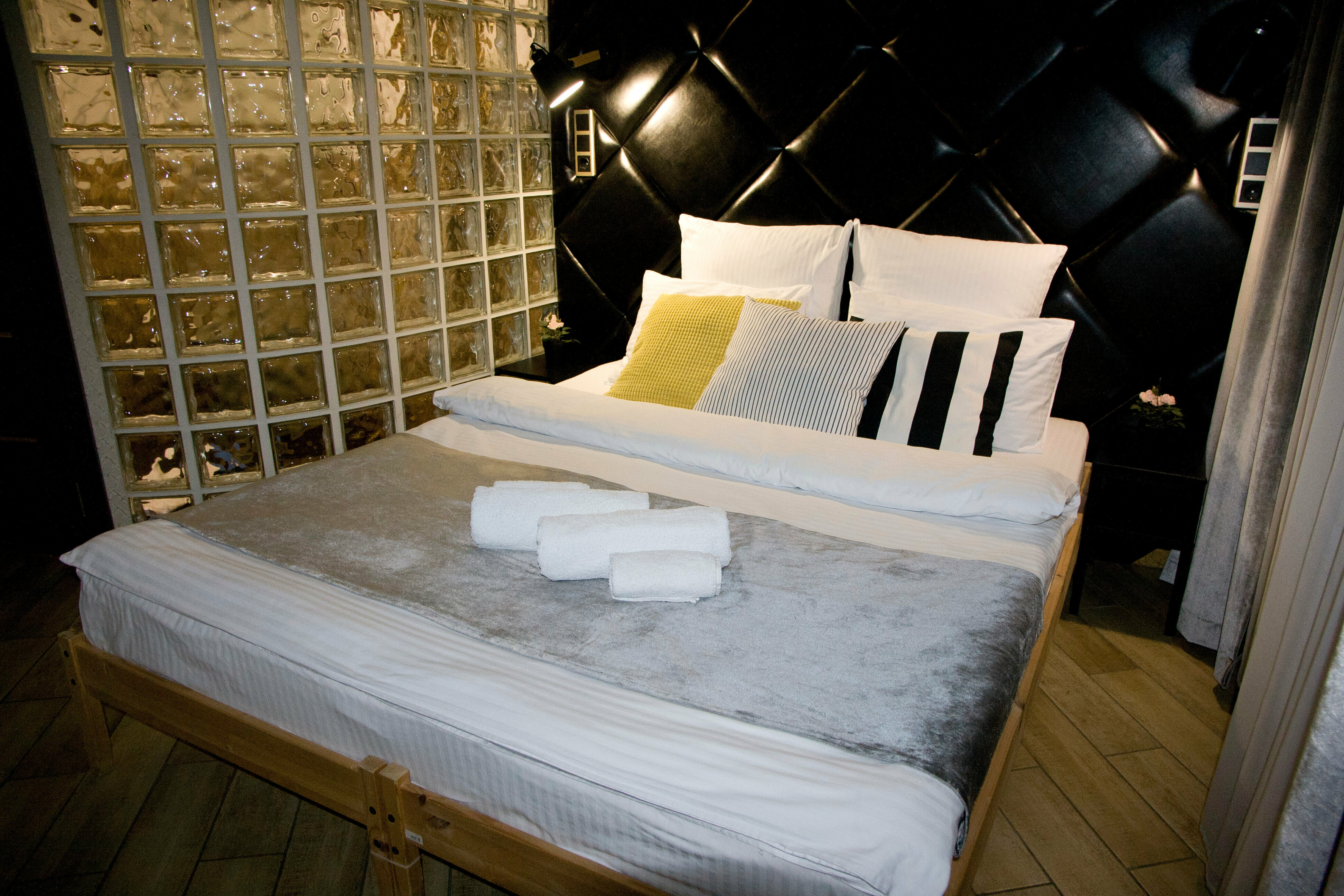 Отель Барбарис на Мира 56, номер с 1 большой кроватью или 2 отдельными кроватями