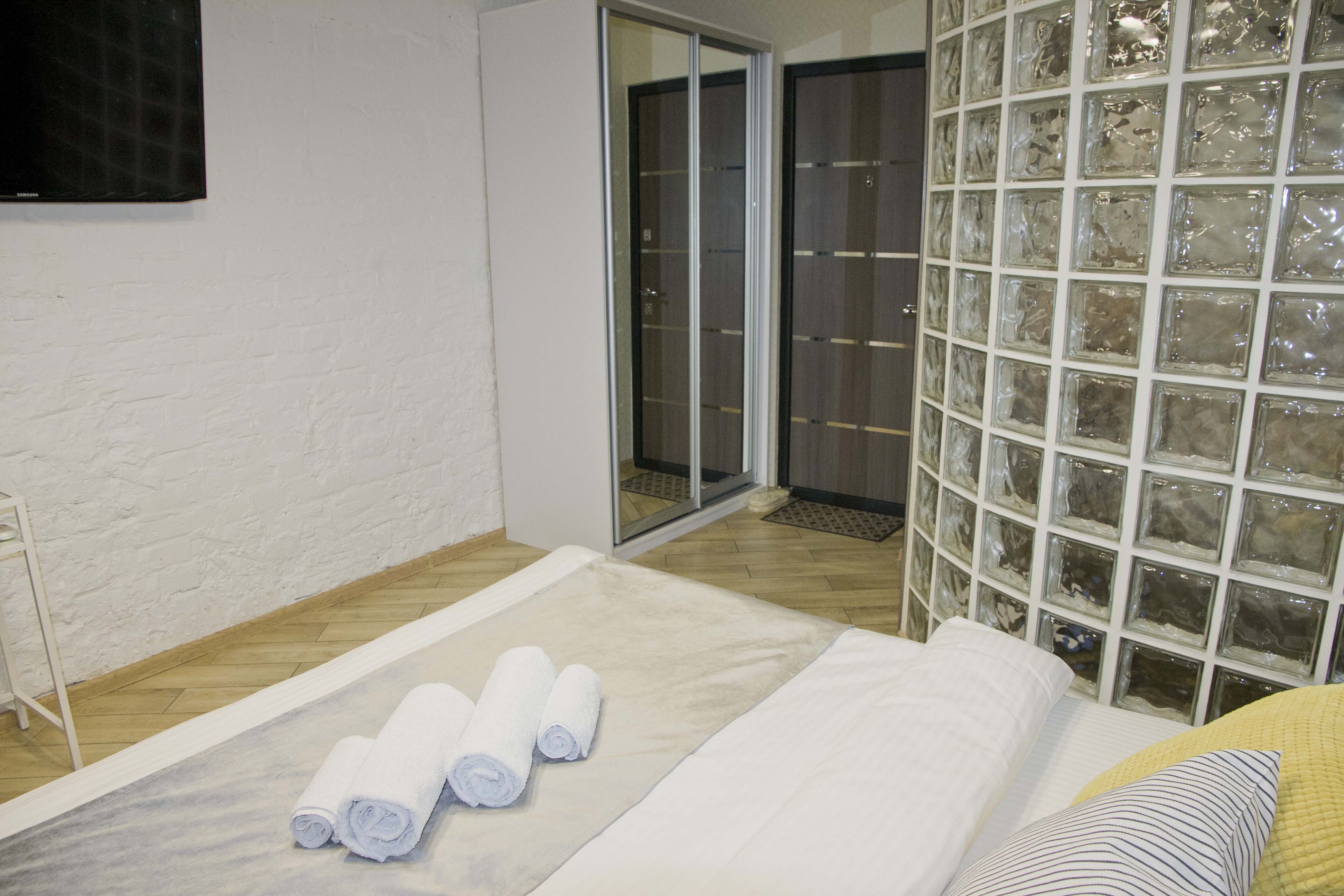 Отель Барбарис на Мира 56, номер с 1 большой кроватью или 2 отдельными кроватями