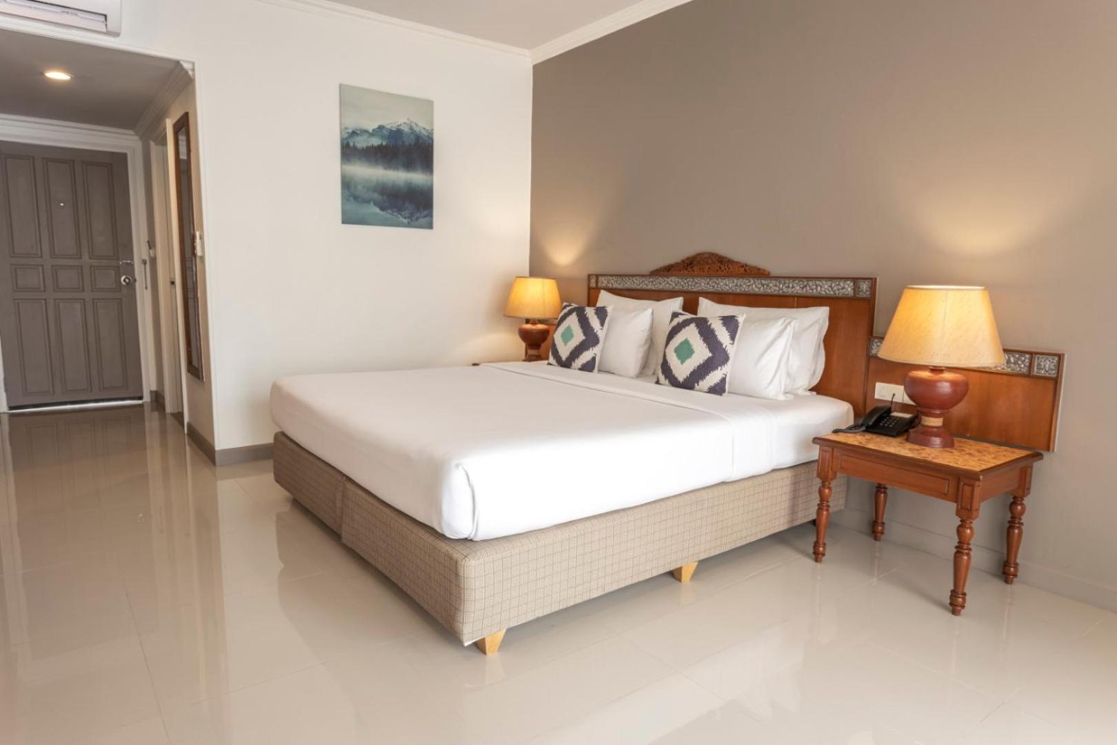 Deluxe Double Room with Balcony