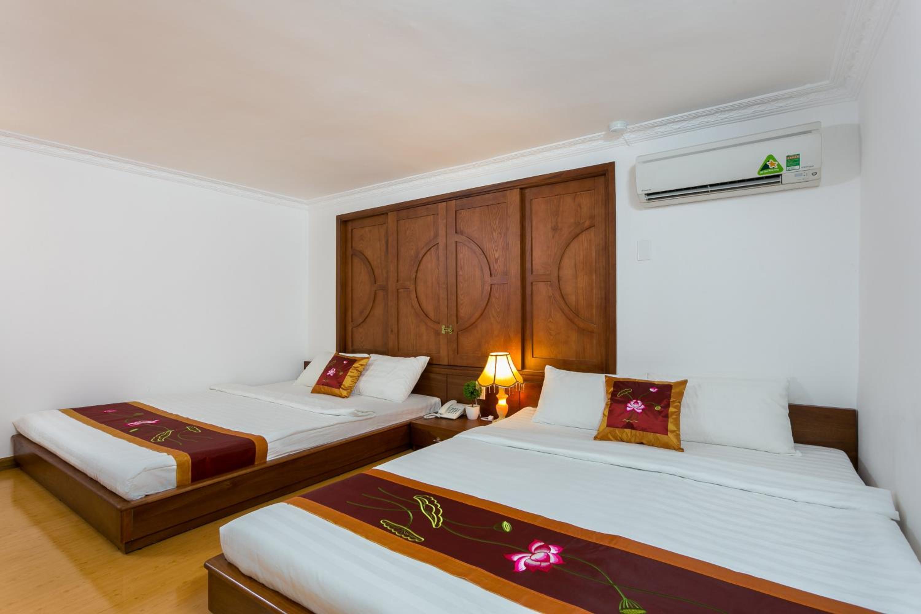 Two Connecting Double Rooms