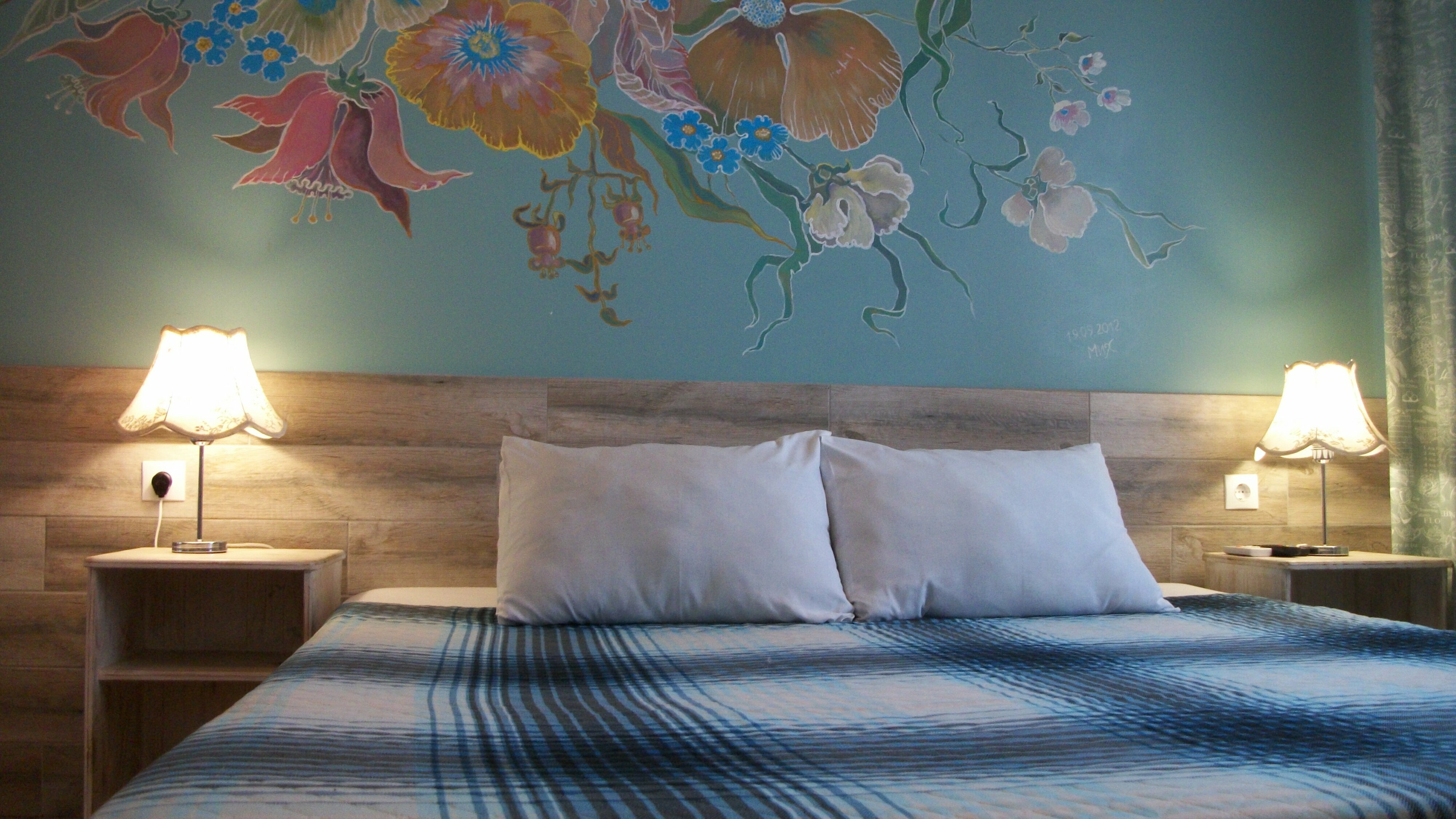 Стандартный двухместный номер с 1 кроватью или 2 отдельными кроватями, мансардное окно